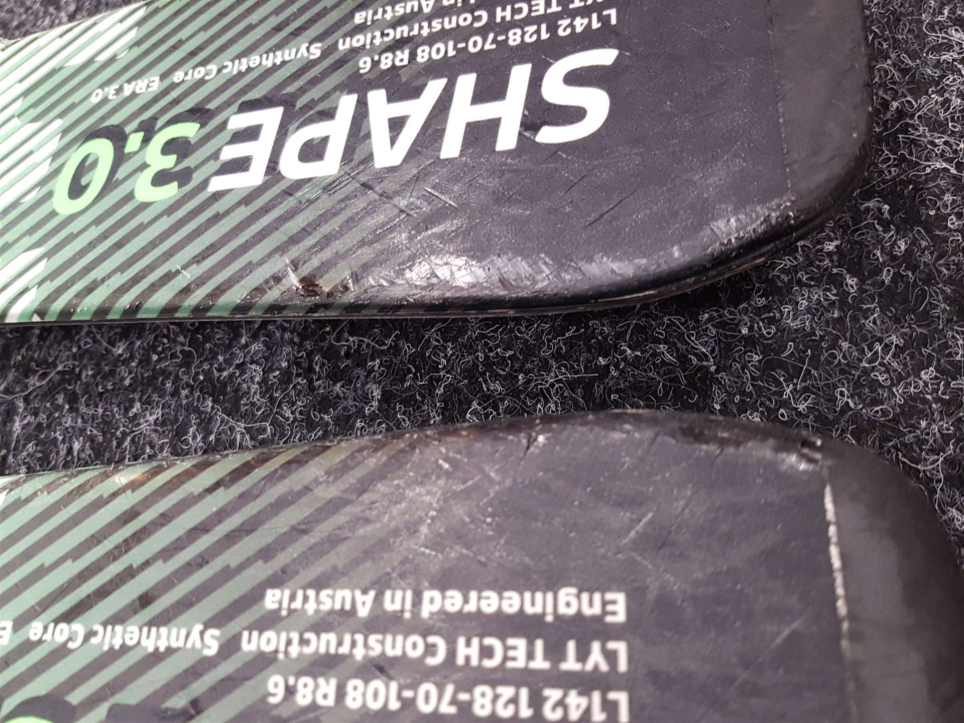 Sci usati HEAD Shape 3.0 + attacchi Tyrolia PR 10