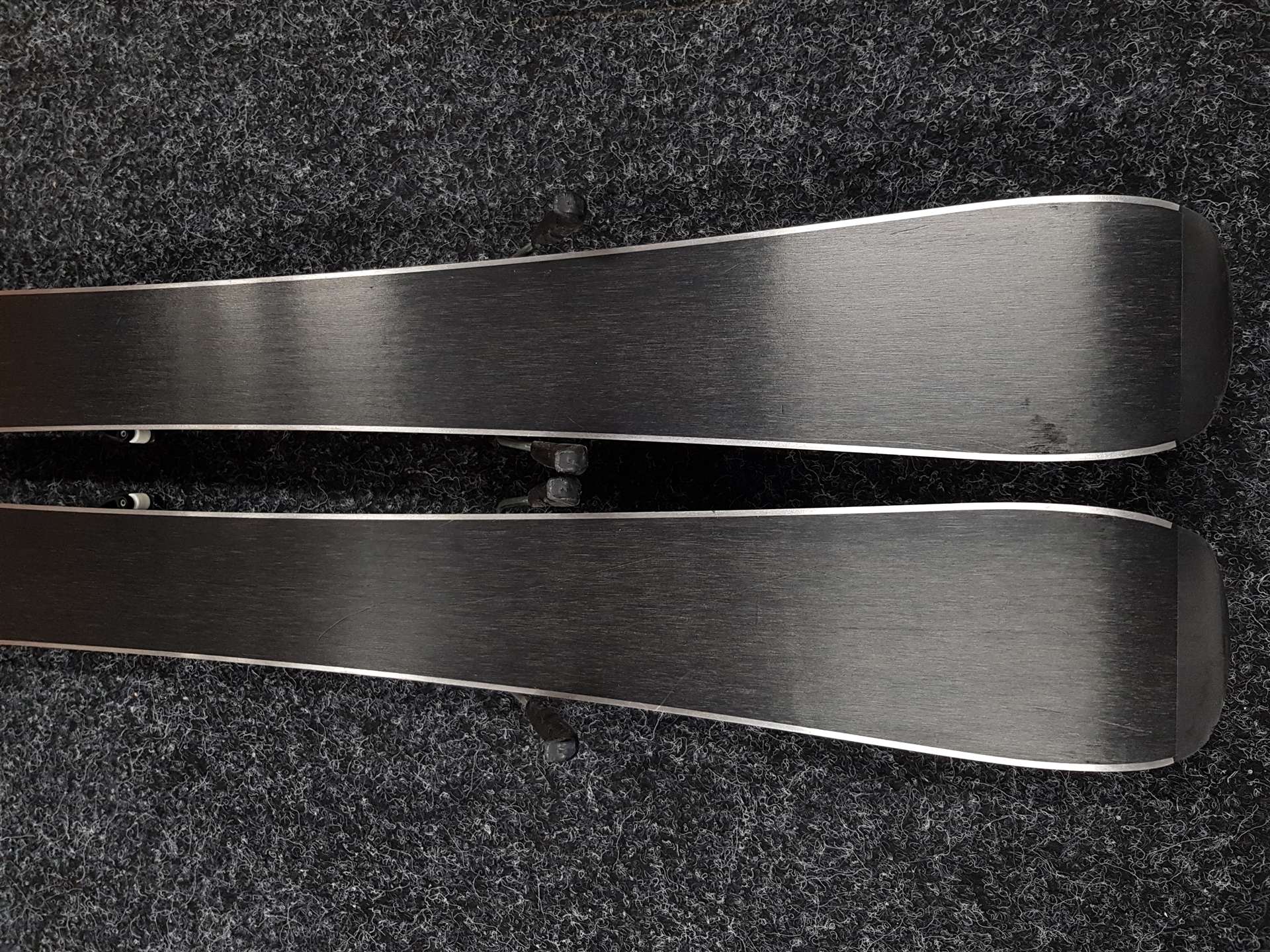 Použité detské lyže HEAD Team + viazanie Head LRX 4,5