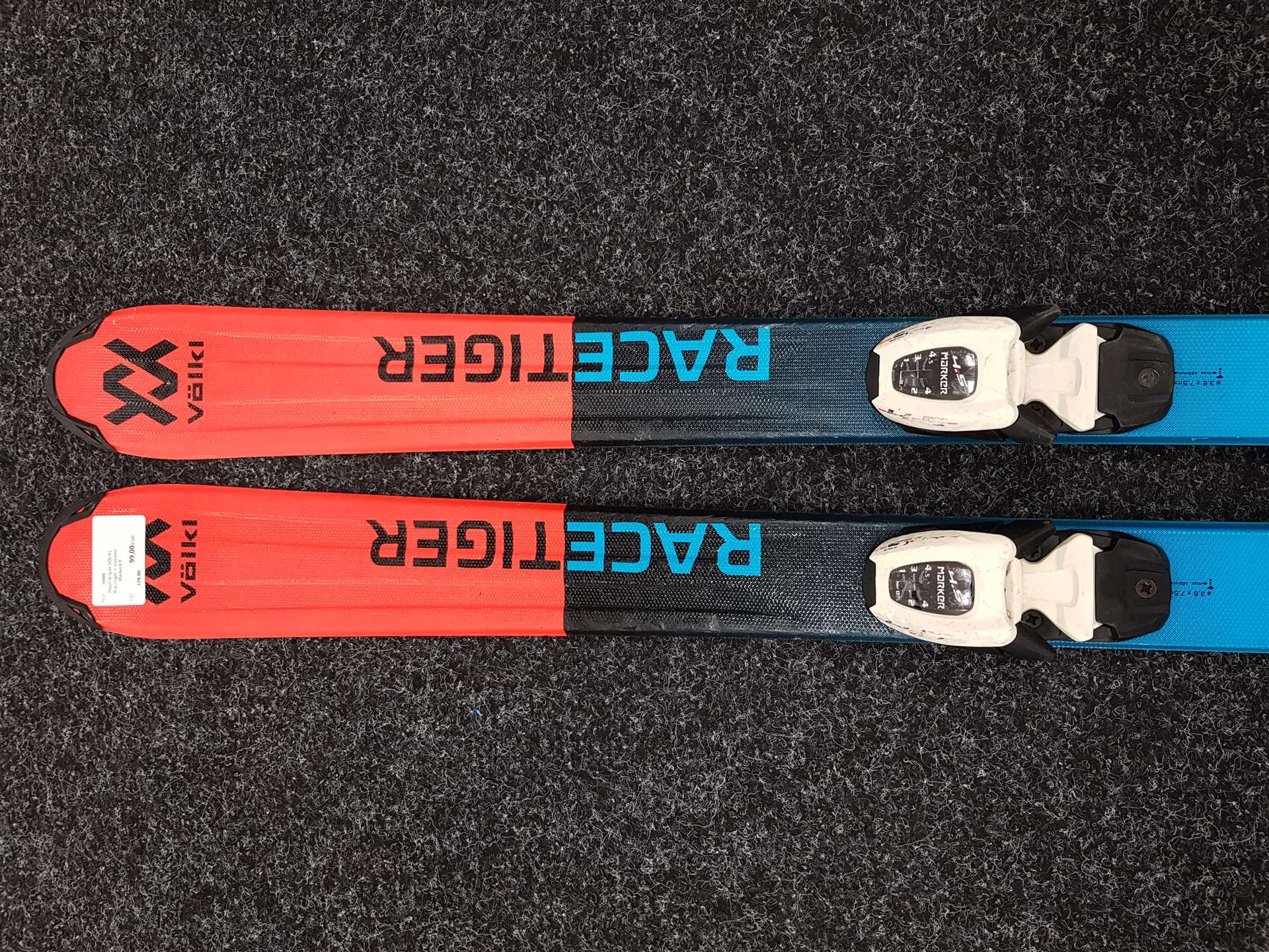Gebrauchte VÖLKL Racetiger Ski + Marker 4.5 Bindungen