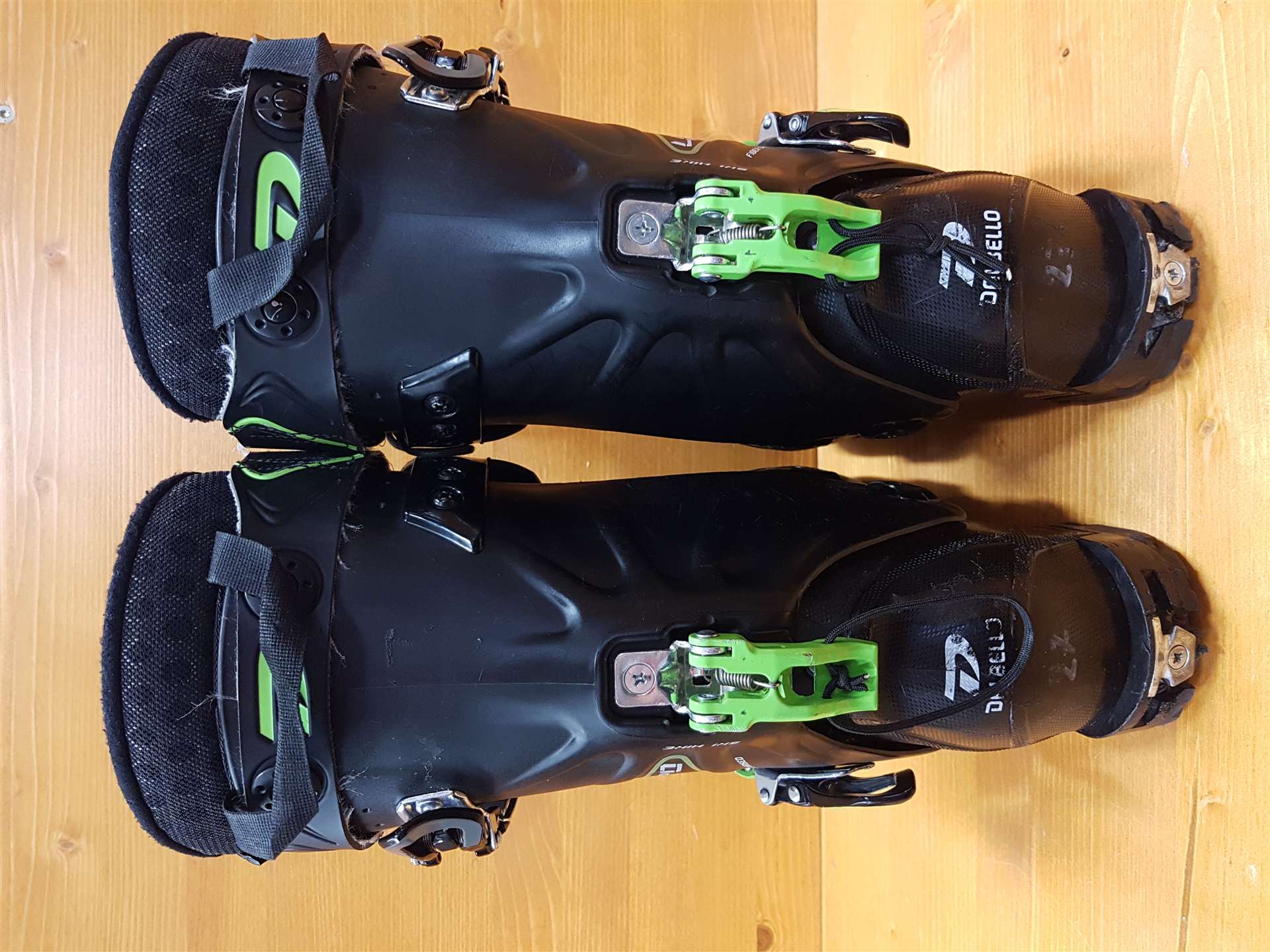 Chaussures de ski alpin DALBELLO Lupo AX90 d'occasion