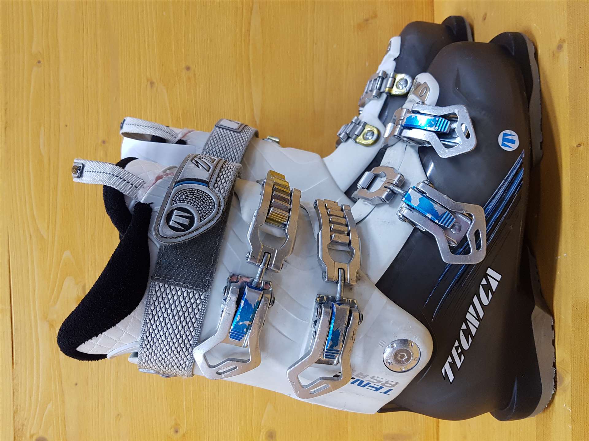Gebrauchte Tecnica Ten Skischuhe. 2 85 RT