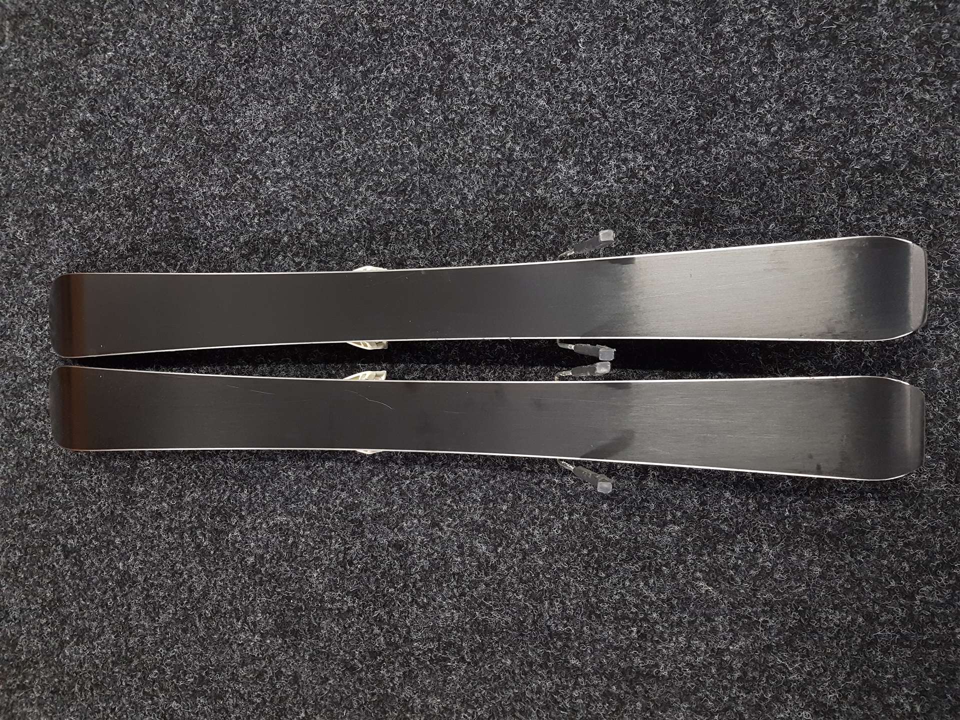 Použité lyže ATOMIC Redster X2  + viazanie Atomic C5 4,5