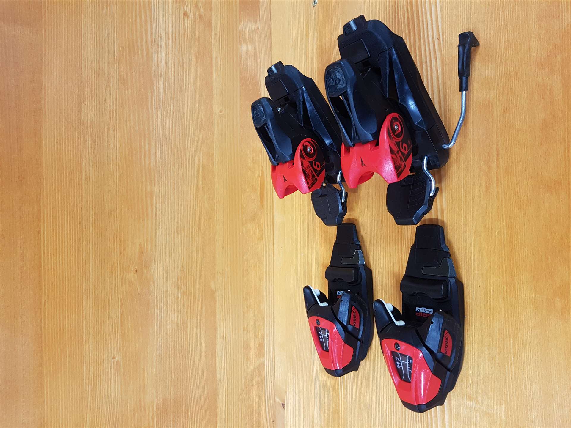 Použité viazanie Atomic GRIP WALK 6 (DIN 5,5)