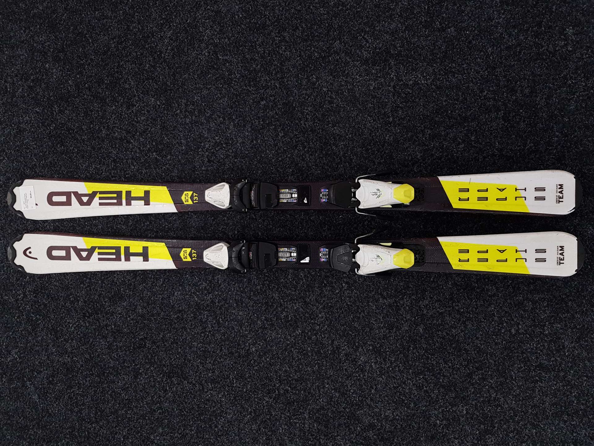 Použité lyže HEAD Super Shape + vázání Head SLR 7.5