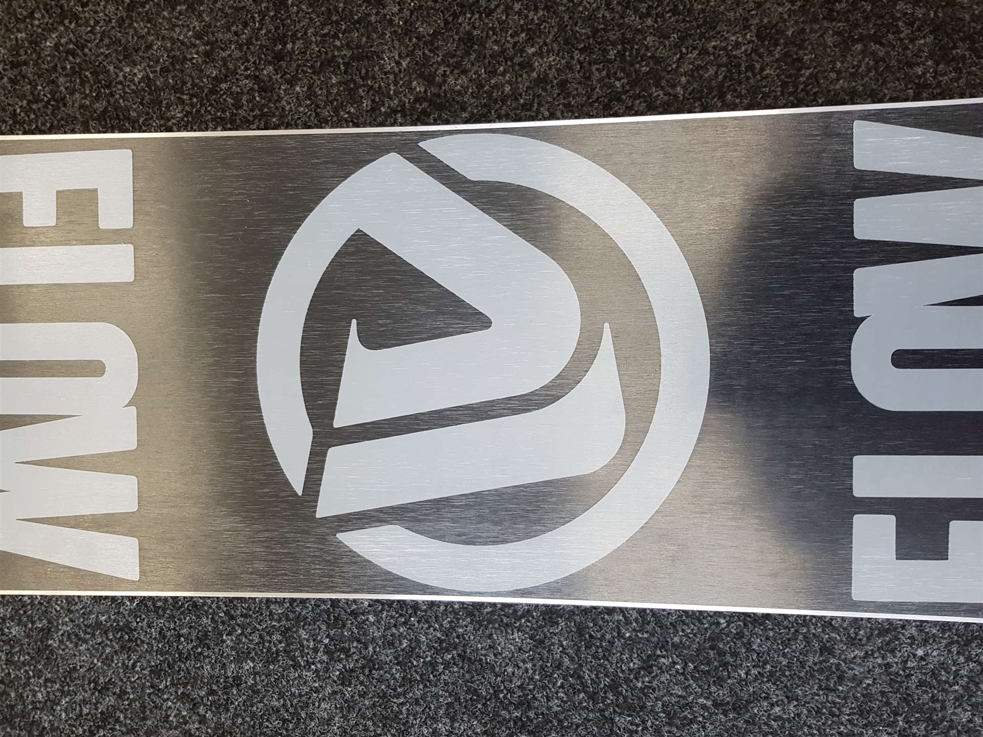 Použitý snowboard FLOW Rhythm + vázání Flow velikost XS