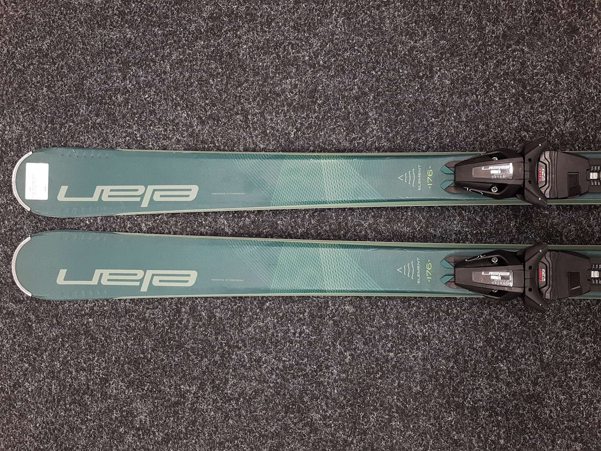 Skis d'occasion ELAN Element 74 + fixations Elan 10