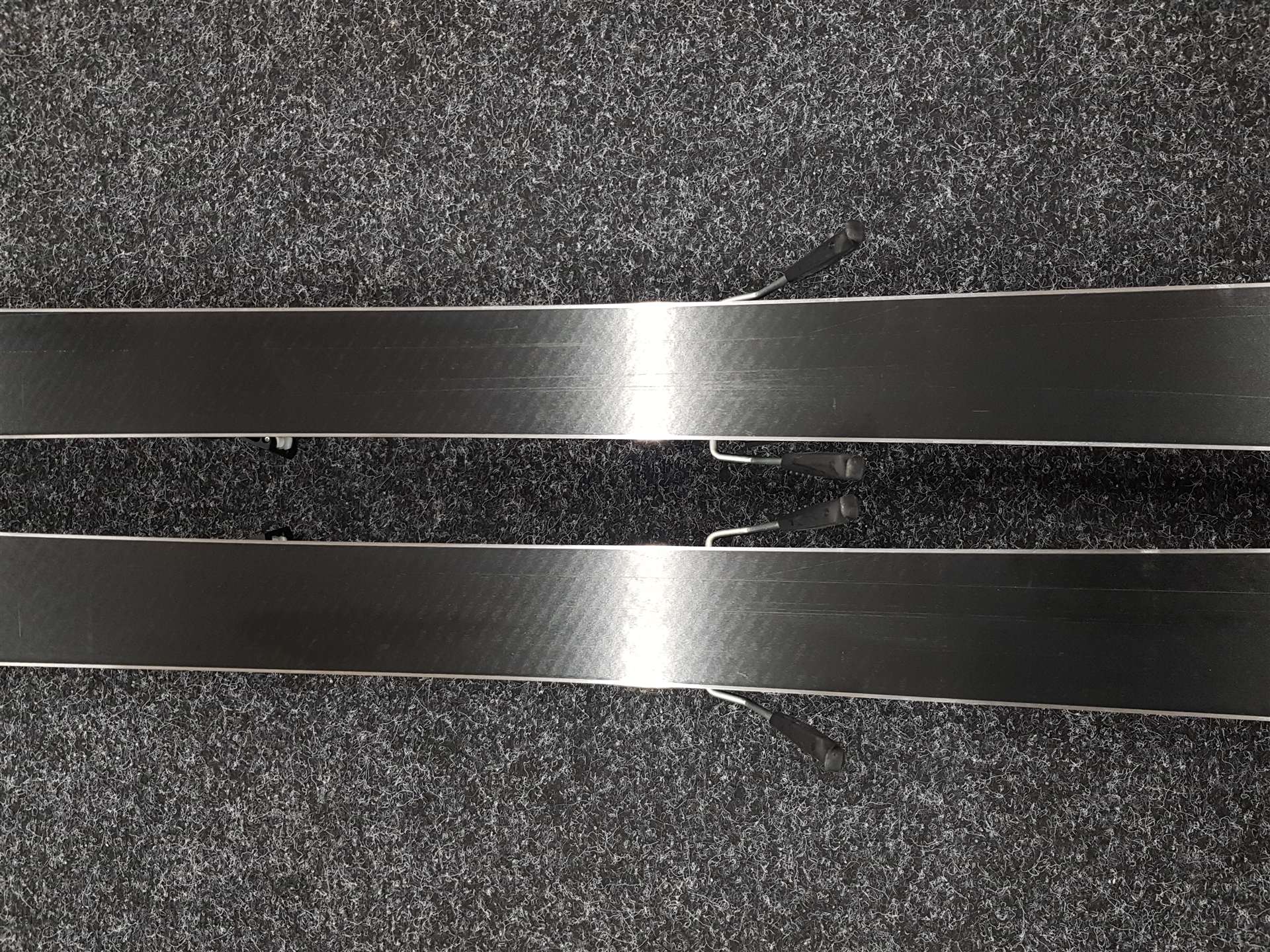 Skis d'occasion ELAN Element 74 + fixations Elan 10