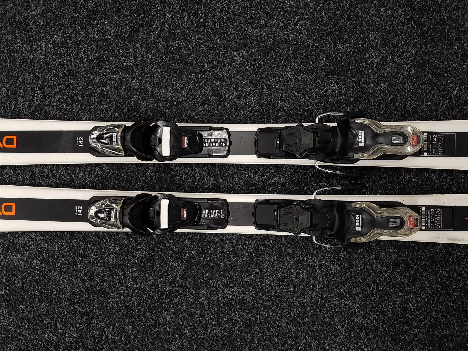 Použité lyže DYNASTAR Speed RLX + vázání Look XPress 10