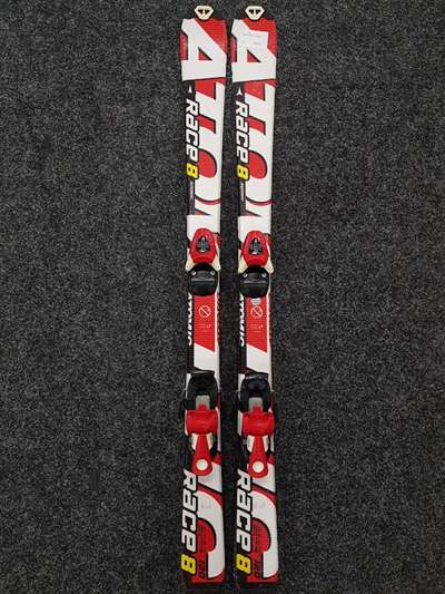 Skis Atomic Race 8