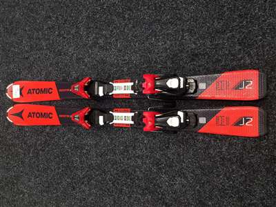 Esquís infantiles usados ATOMIC Redster J2 + fijaciones Atomic 4.5