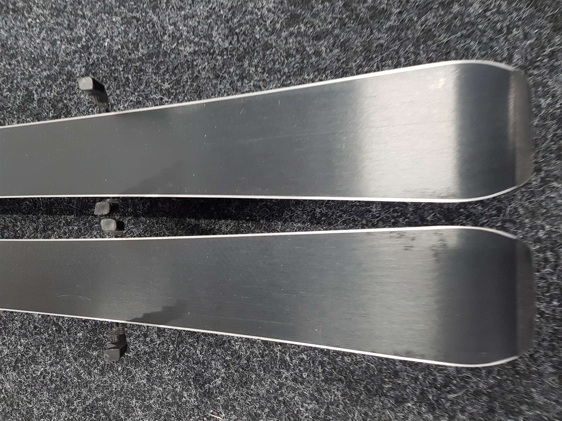 Gebrauchte Kinderski ATOMIC Redster J2 + Atomic 4.5 Bindungen