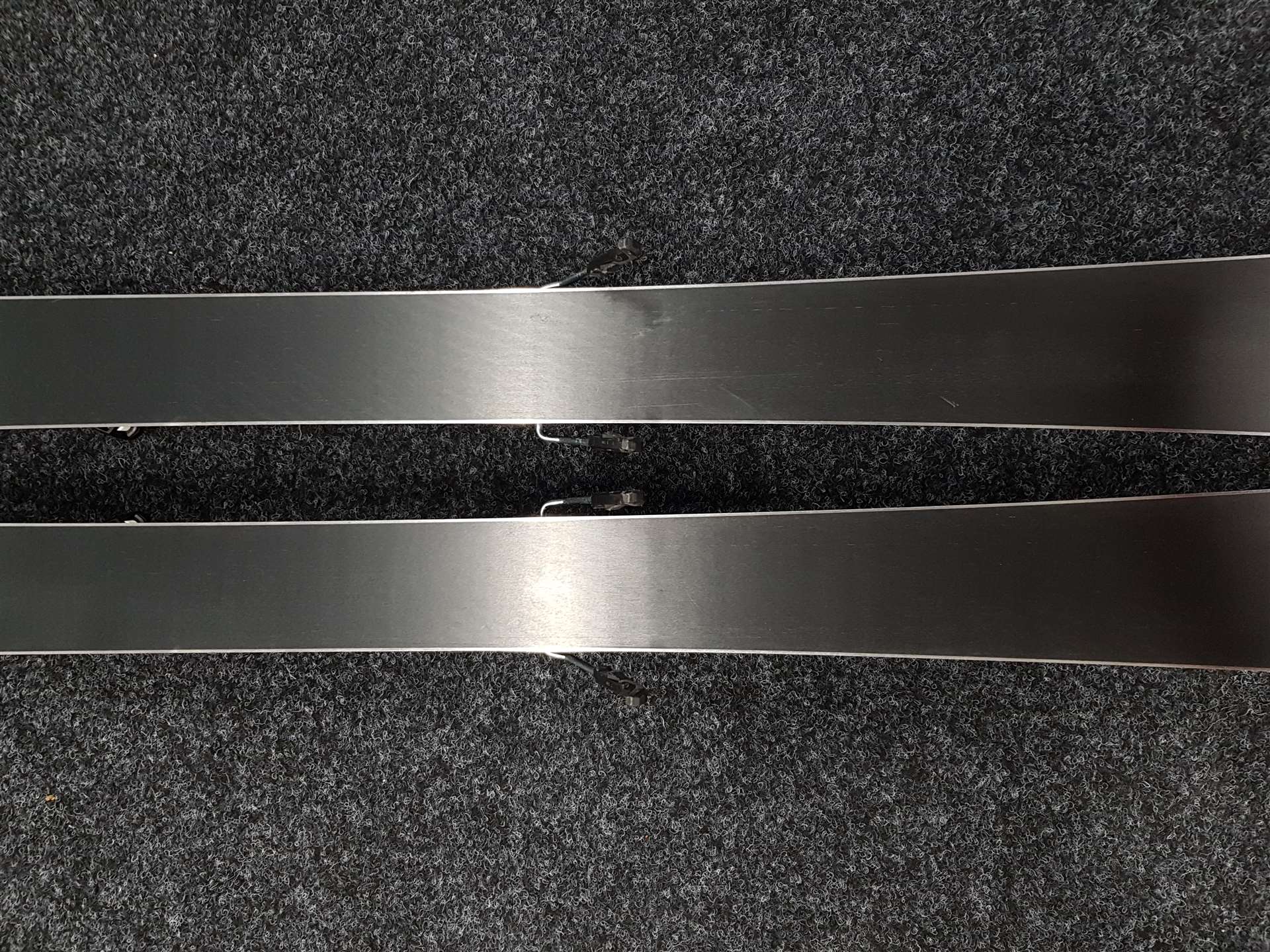 Skis SCOTT Slight 83 d'occasion + fixations Scott M10
