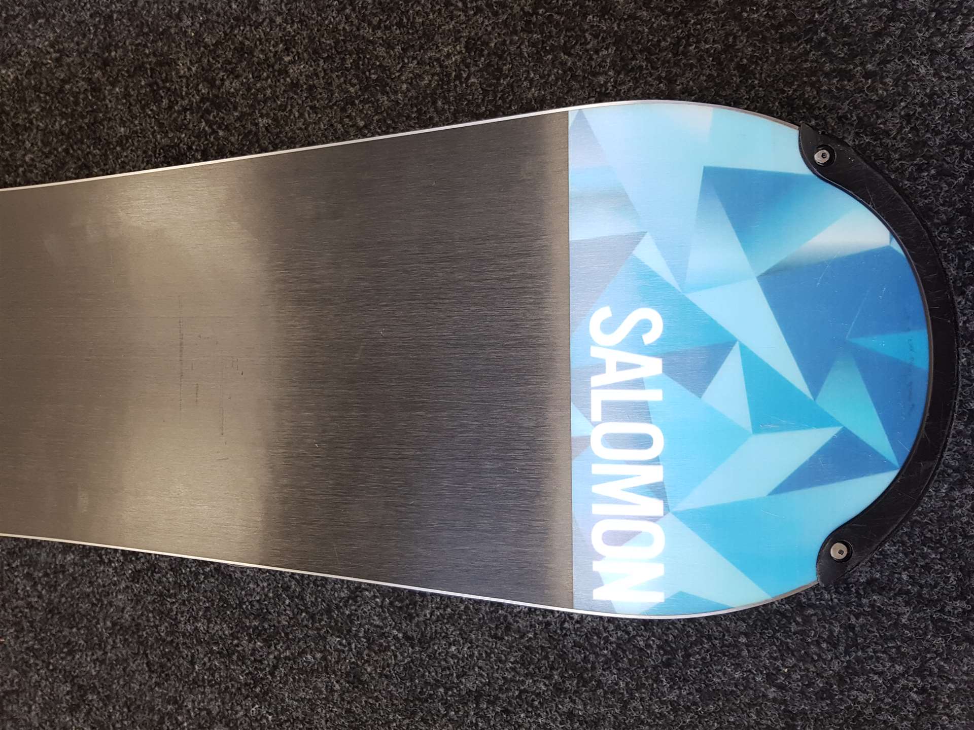 Snowboard SALOMON Wild Card usato + attacchi Burton taglia S