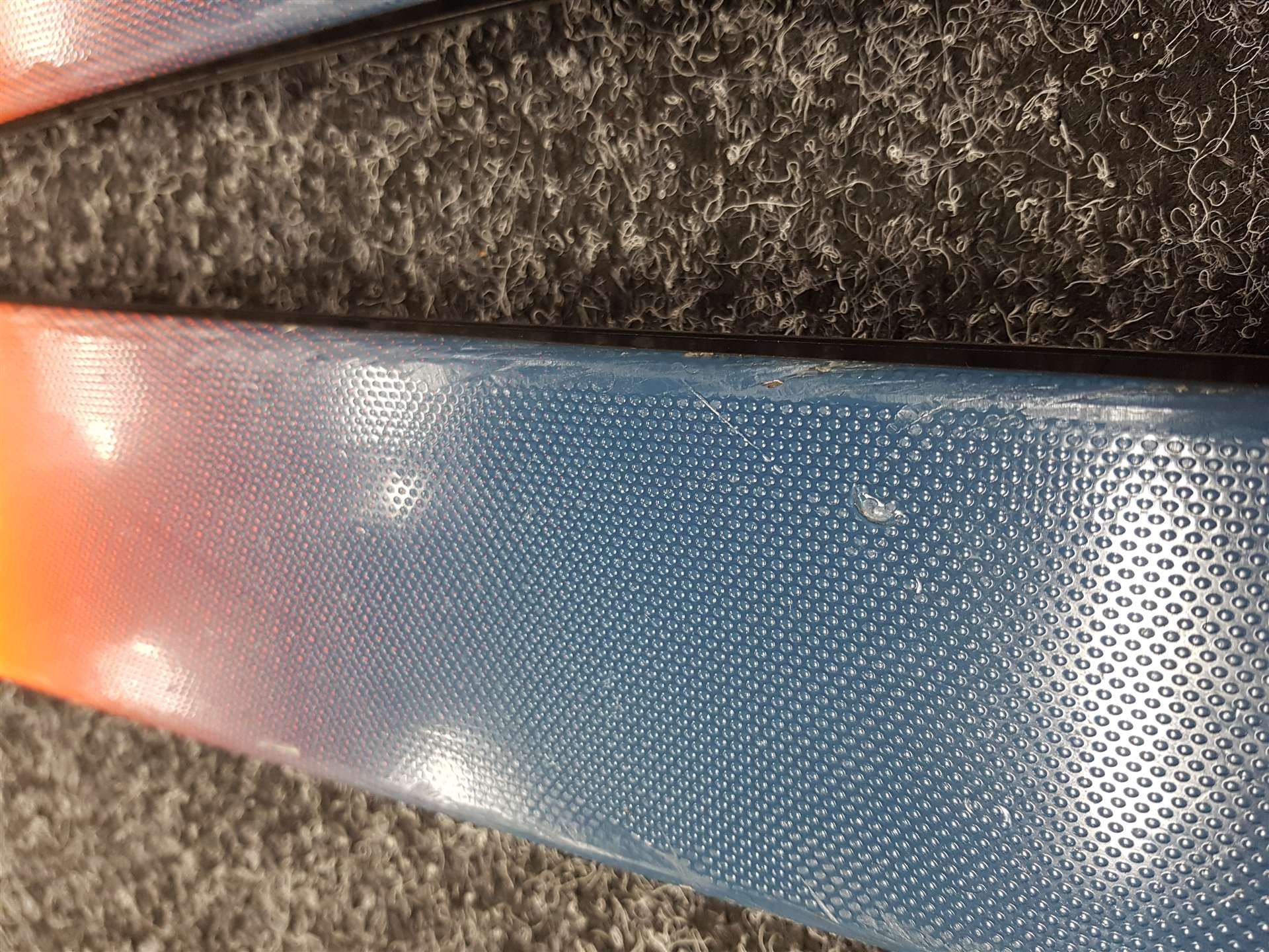 Gebrauchte Skier BLIZZARD WCR 72 + Bindungen Marker TLT 10