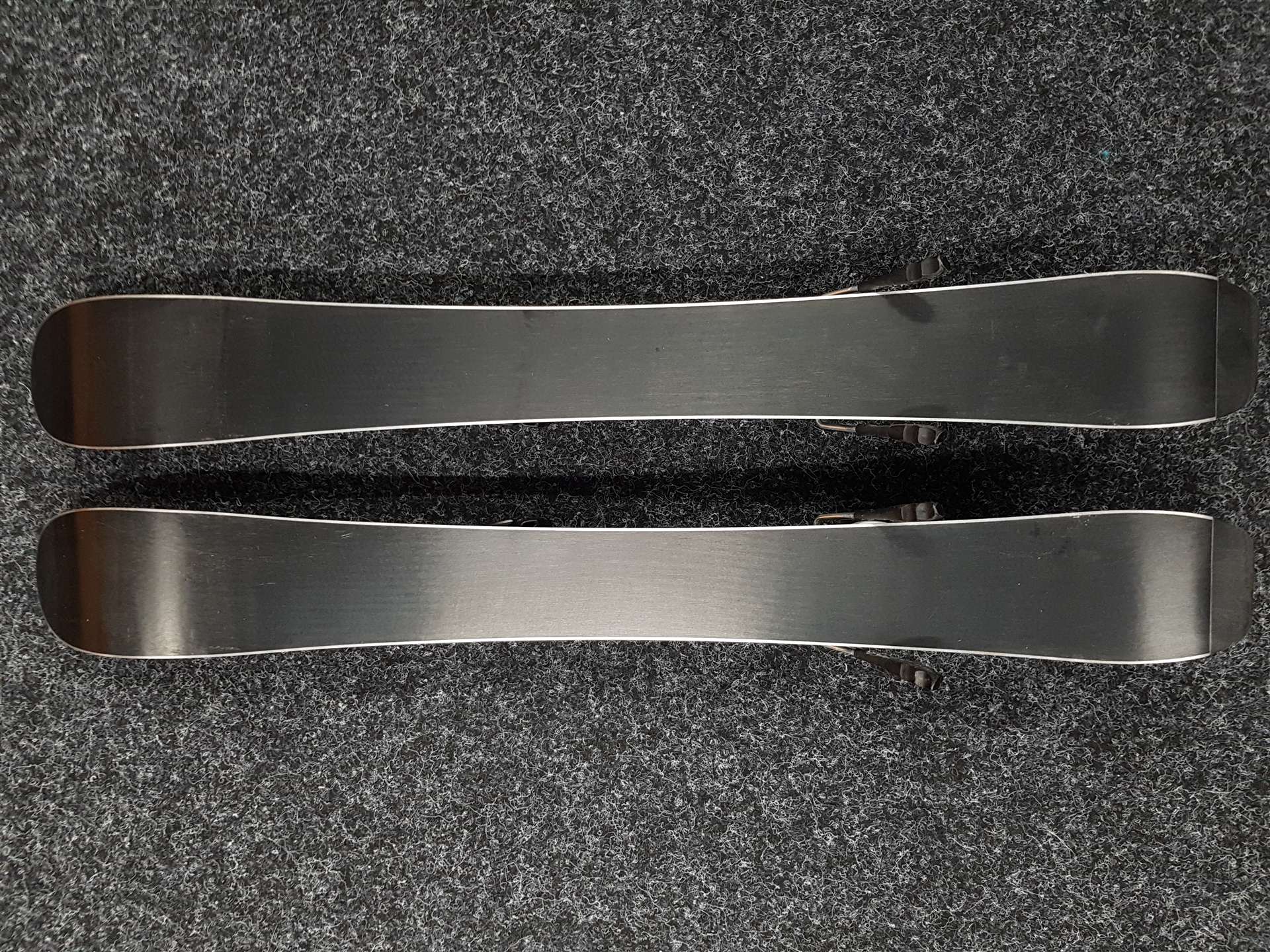 Skis enfants K2 Indy d'occasion + fixations Marker 4.5