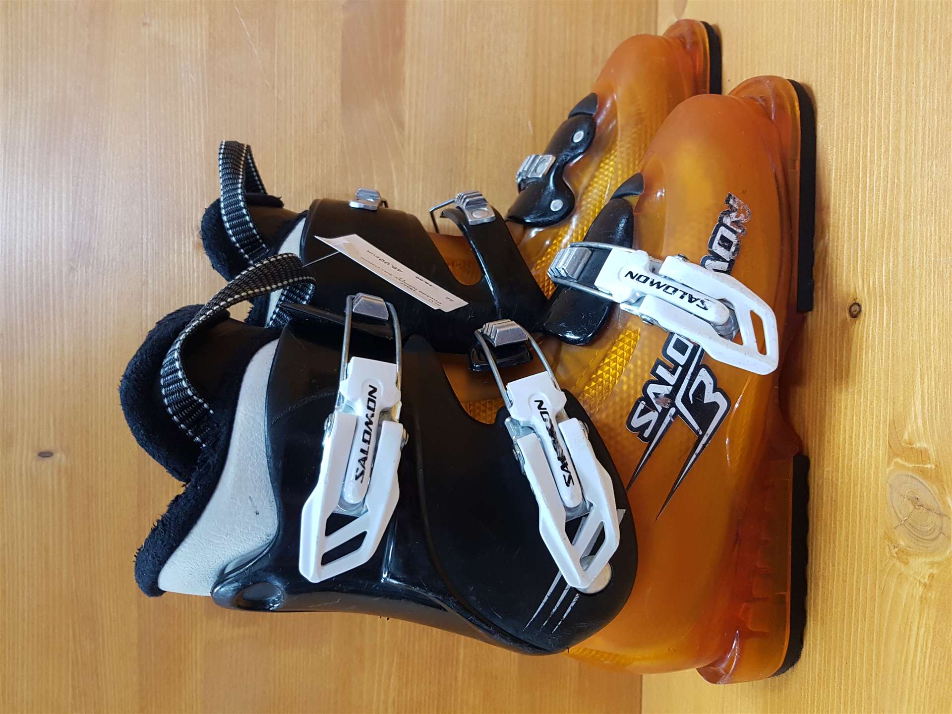 Gebrauchte SALOMON T3 Skischuhe