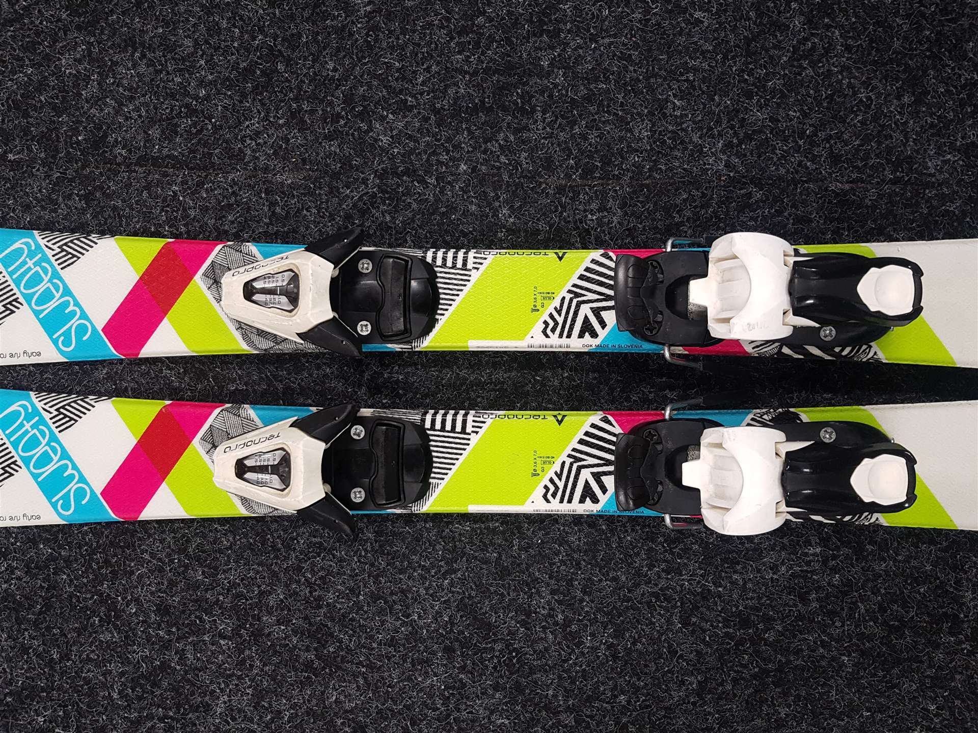 Gebrauchte Kinderski TECNOPRO Sweety + Bindungen Tecnopro TC 4.5