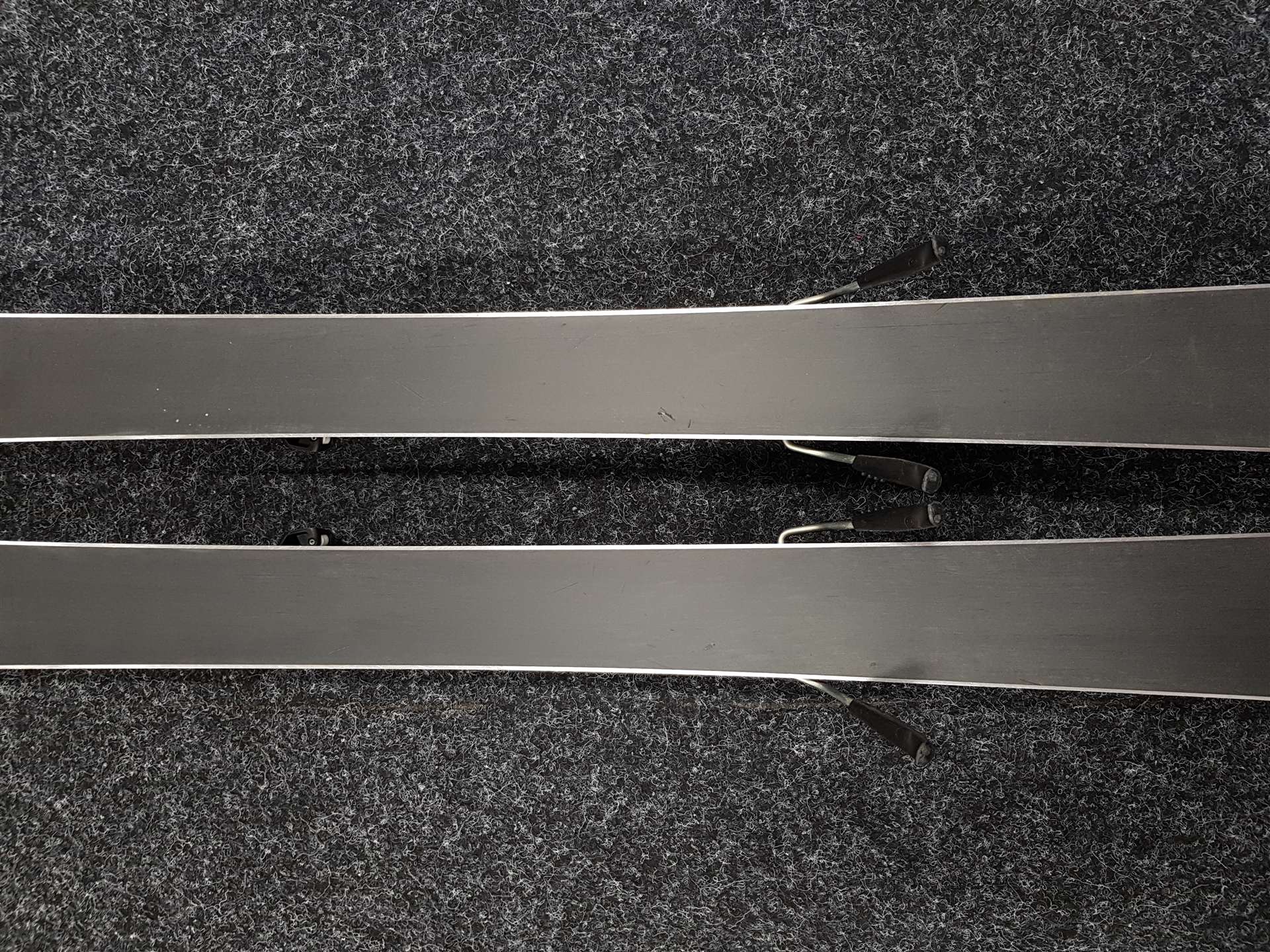 Skis HEAD Era 2.0 d'occasion + fixations Tyrolia SLR 7.5