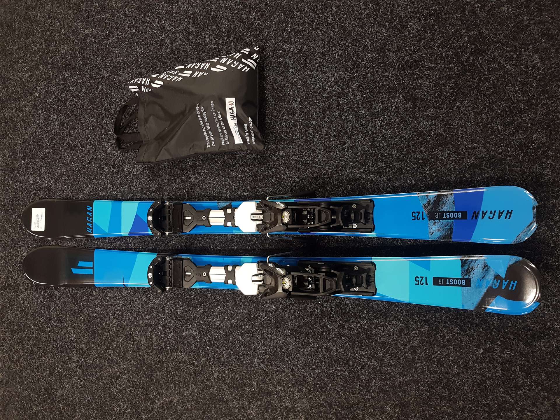 Použité skialpové lyže Hagan Boost Jr. + Tyrolia Ambition 10.0 + Použité pásy