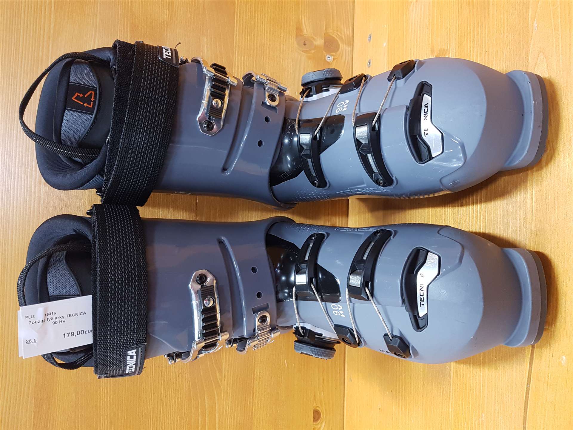 Clăpari de schi second-hand TECNICA 90 HV