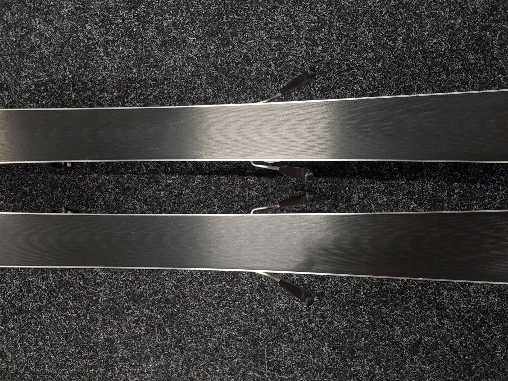 Gebrauchte SPORTEN Street 140 Ski + Tyrolia SLR 7.5 Bindungen