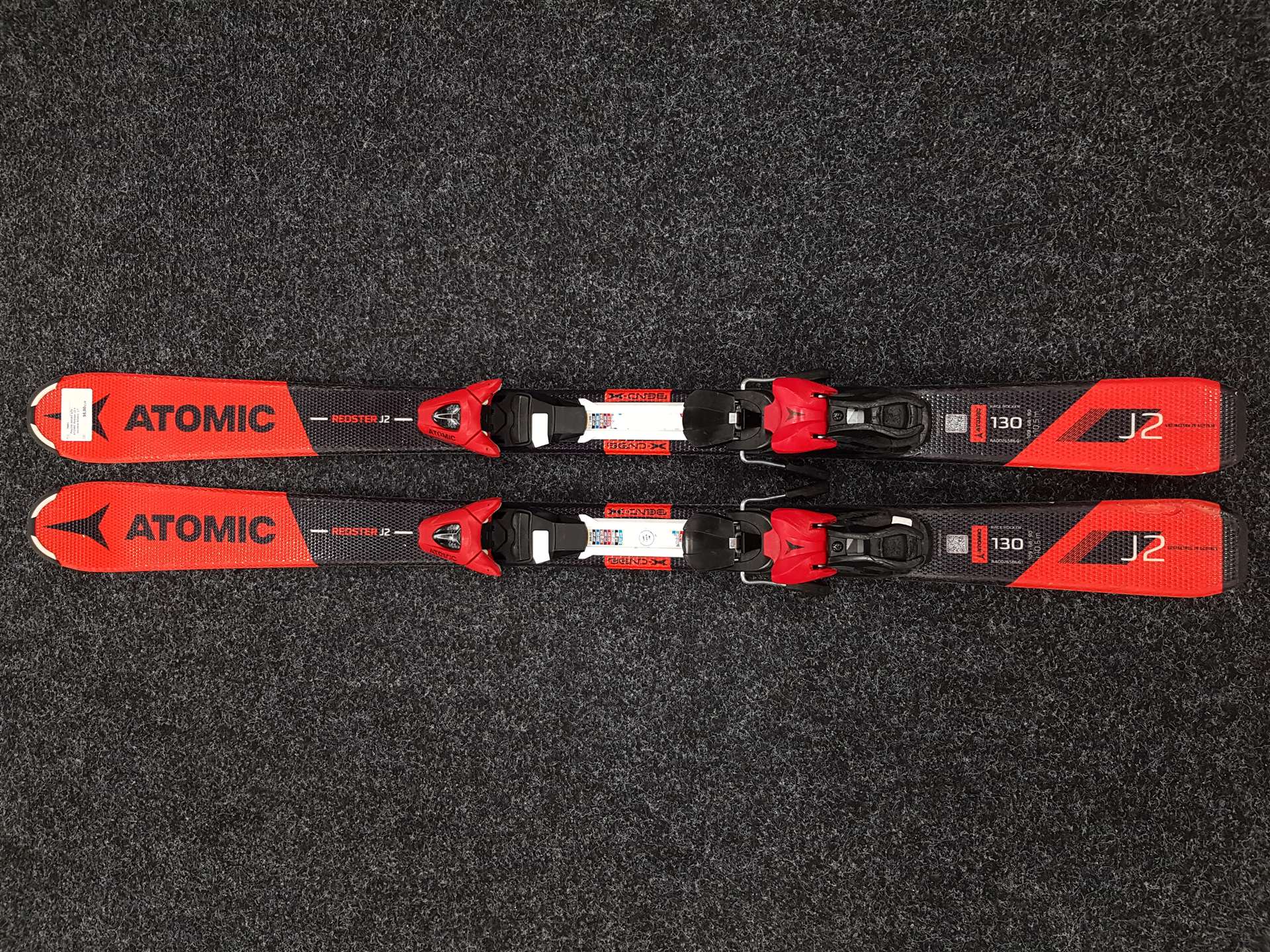 Rabljene dječje skije ATOMIC Redster J2 + vezovi Atomic L7