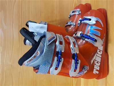 Clăpari de schi second-hand TECNICA RACE PRO 70