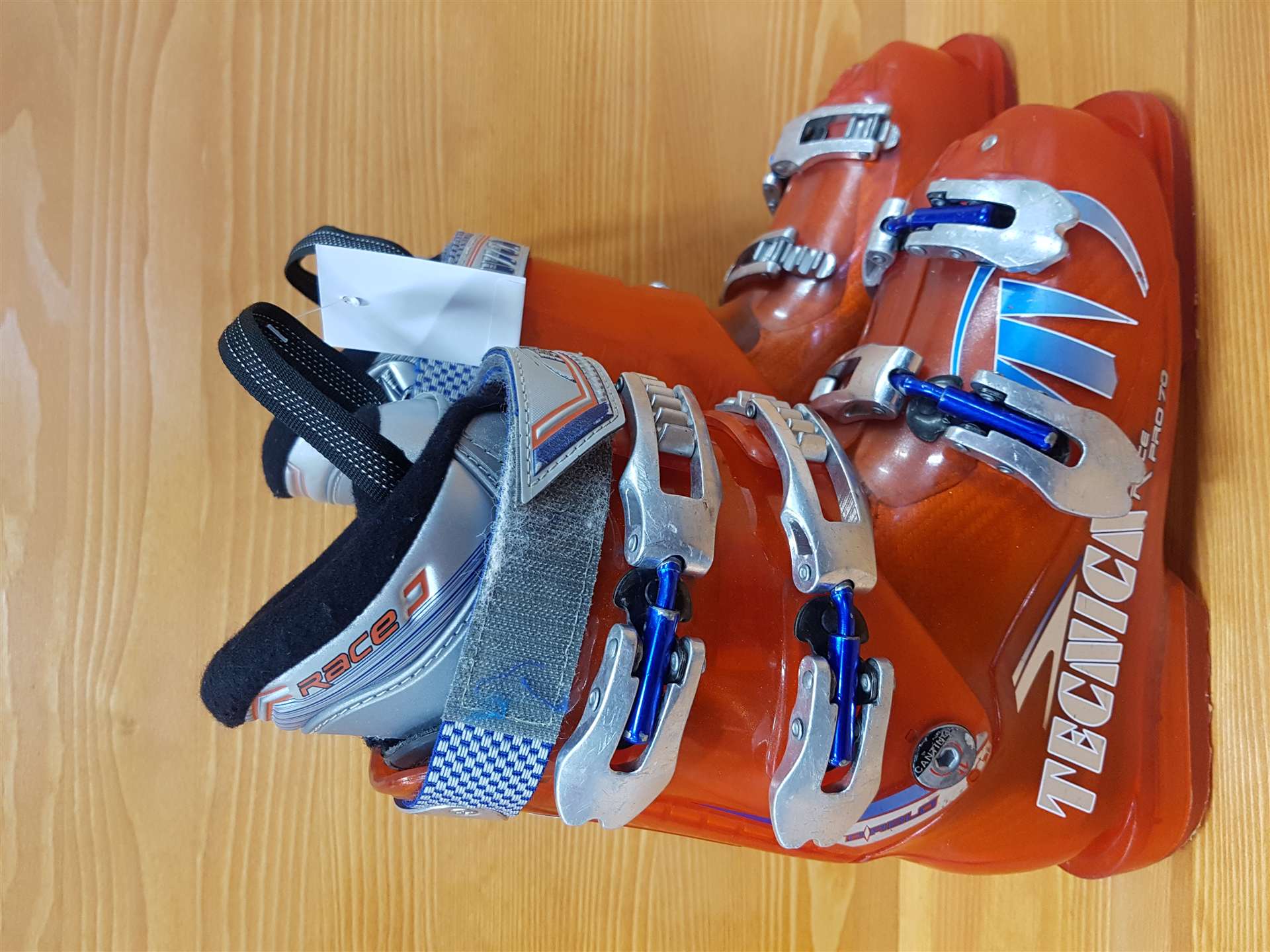 Gebrauchte Skischuhe TECNICA RACE PRO 70