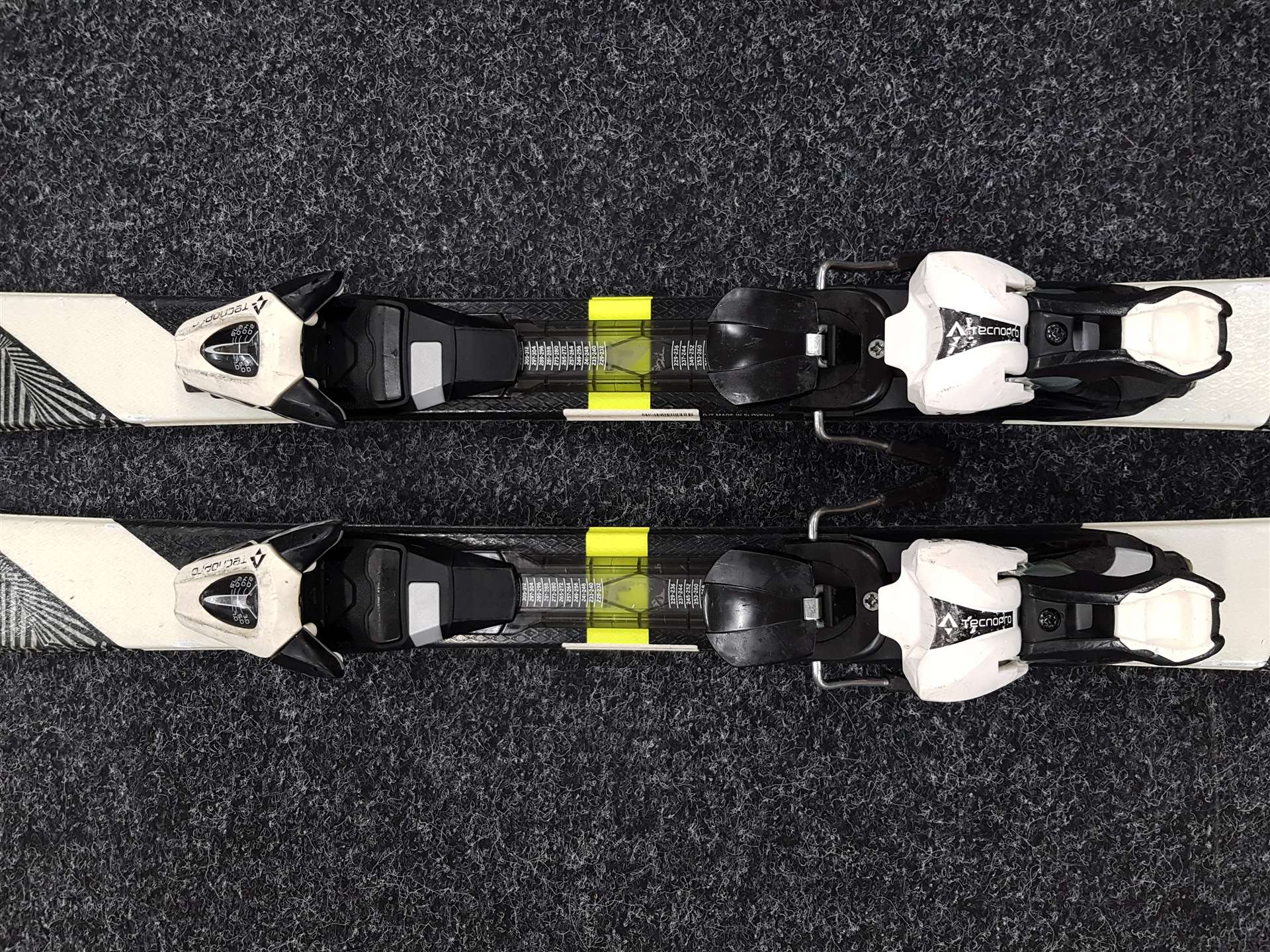 Použité detské lyže TECNOPRO Team 66 + viazanie Tecnopro TL 75