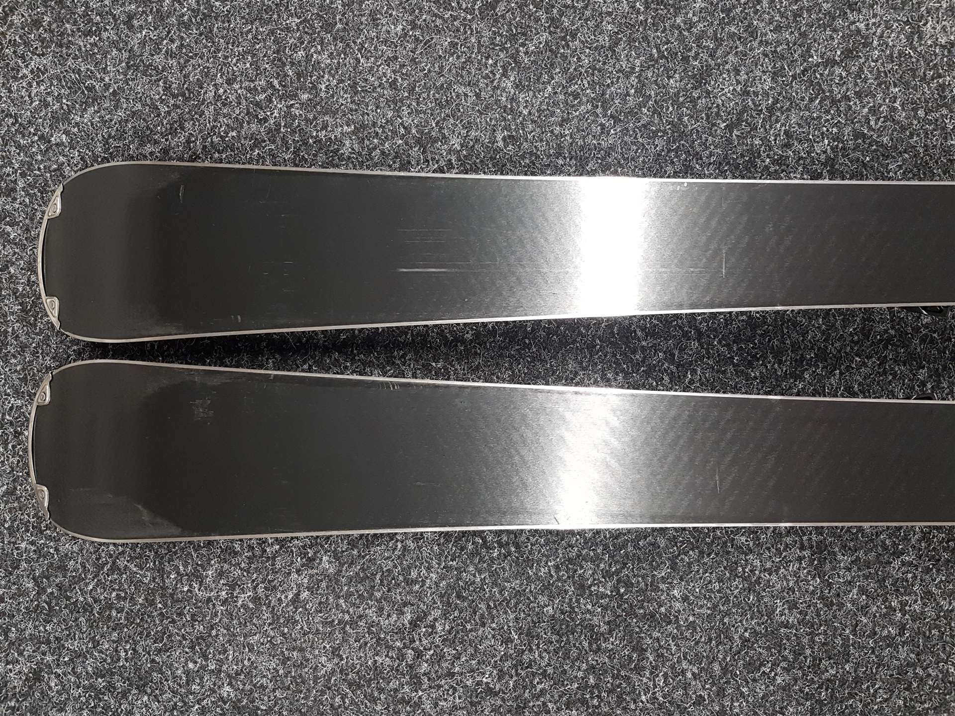 Použité lyže ELAN ELEMENT 74