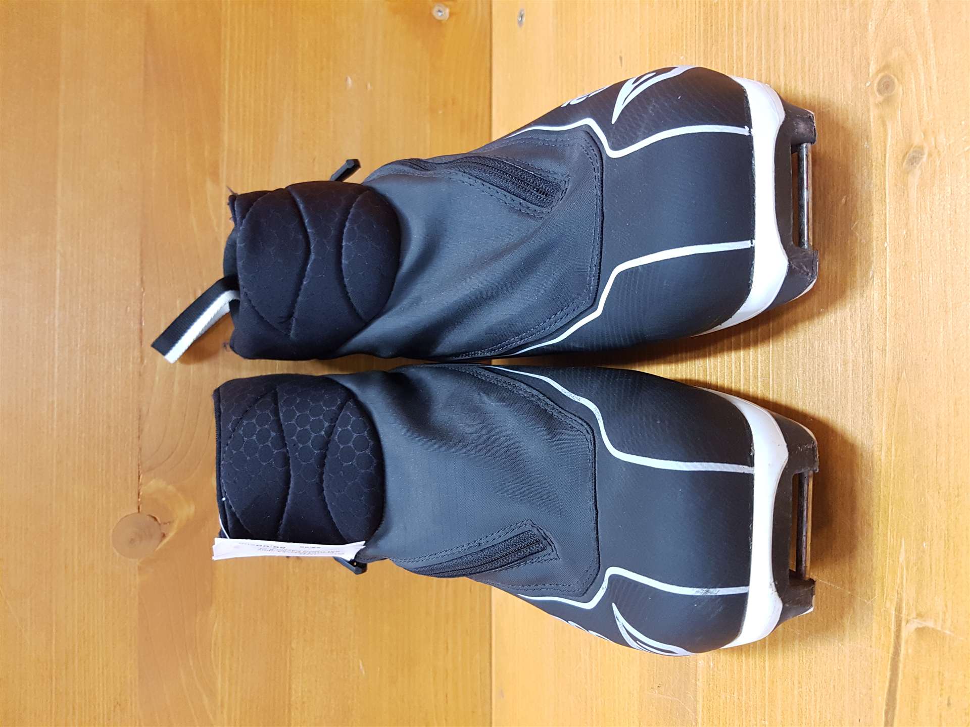 Gebrauchte Laufschuhe SALOMON Equipe 9 CL - NNN-Bindung