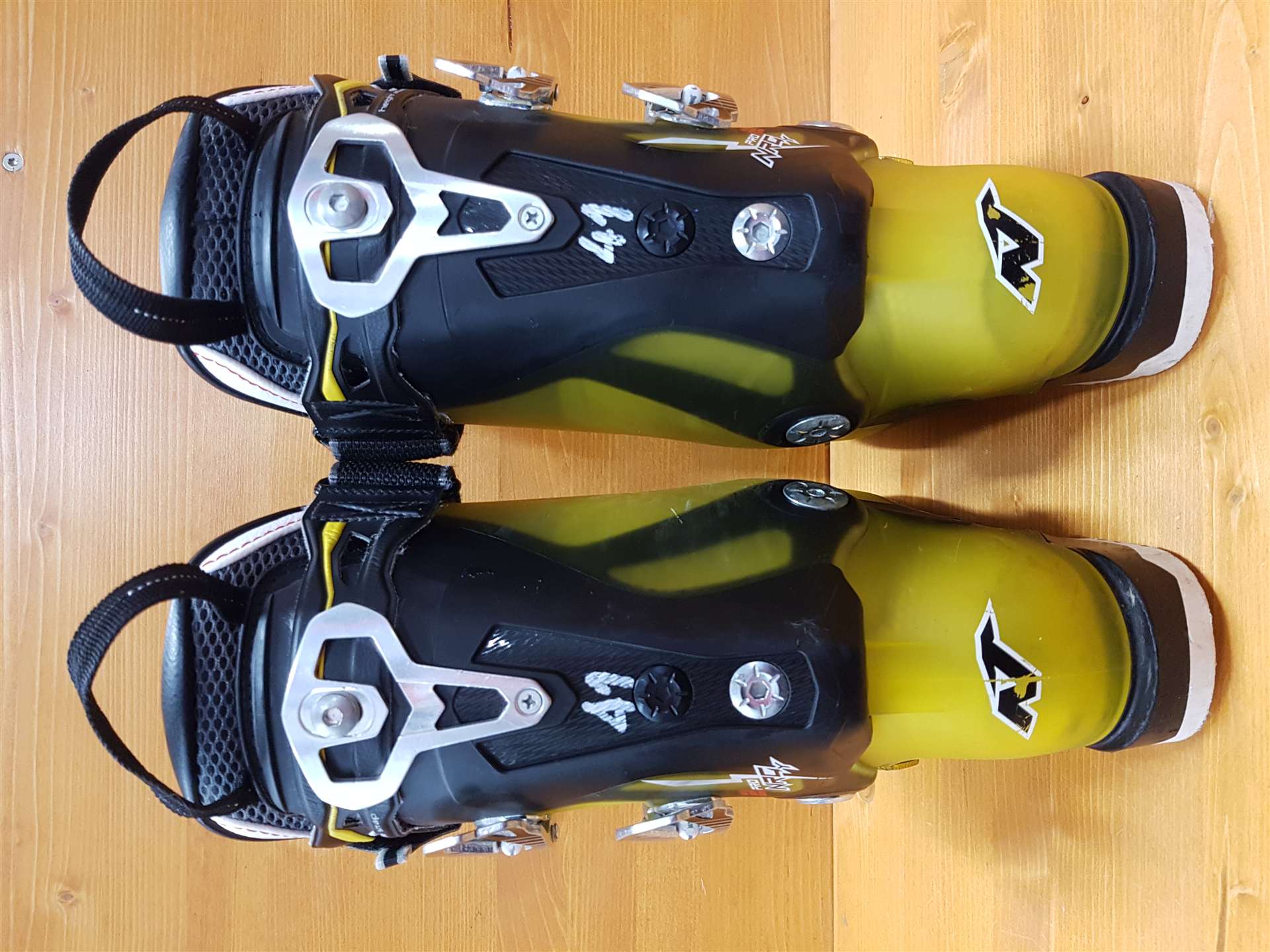 Chaussures de ski d'occasion NORDICA NRGY Pro 2 120
