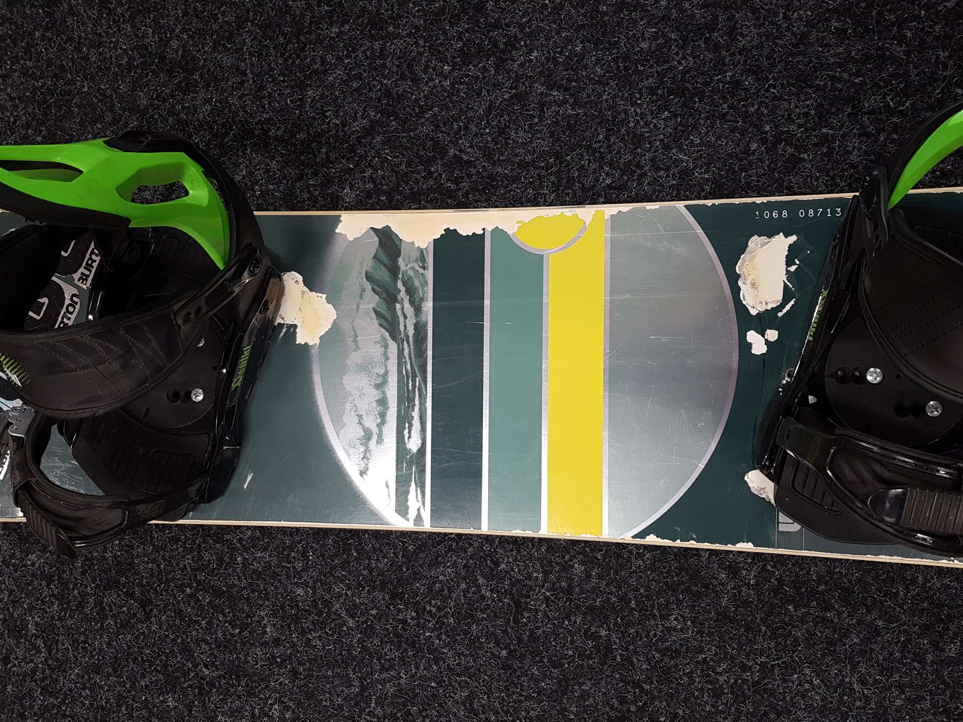 Używana deska snowboardowa BURTON Custom + wiązania Volkl rozmiar L