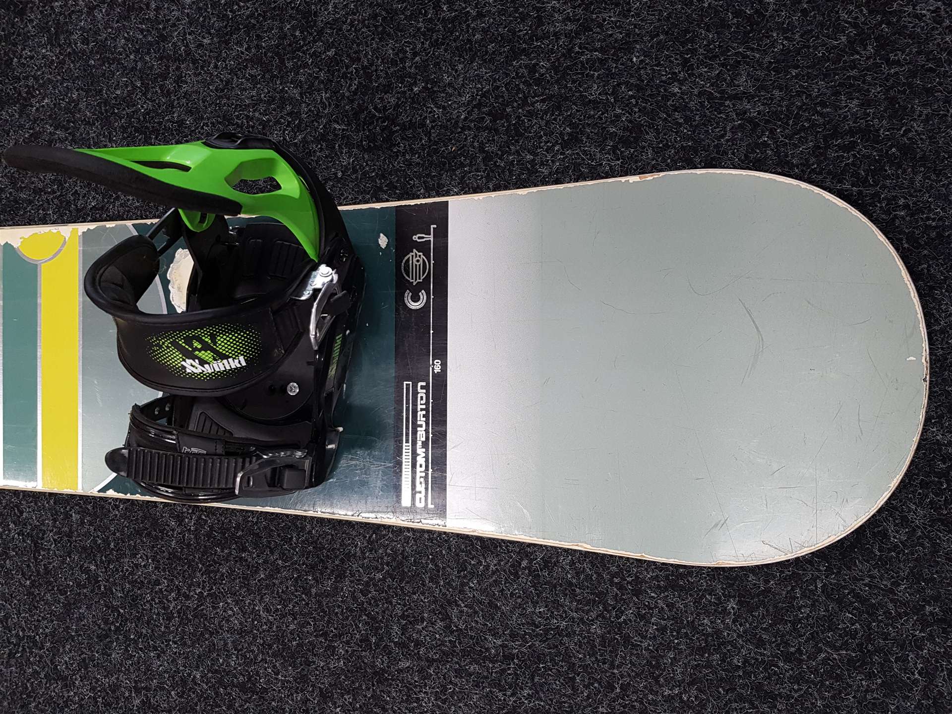 Używana deska snowboardowa BURTON Custom + wiązania Volkl rozmiar L