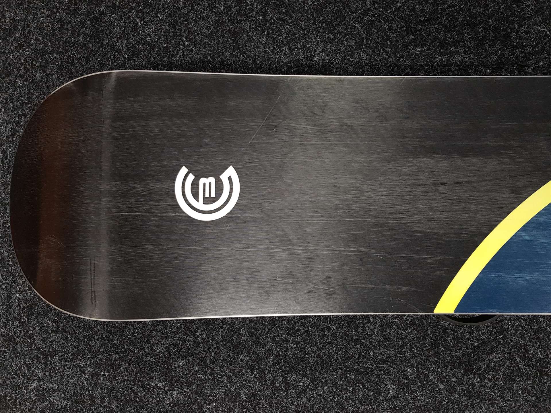 Używana deska snowboardowa BURTON Custom + wiązania Volkl rozmiar L