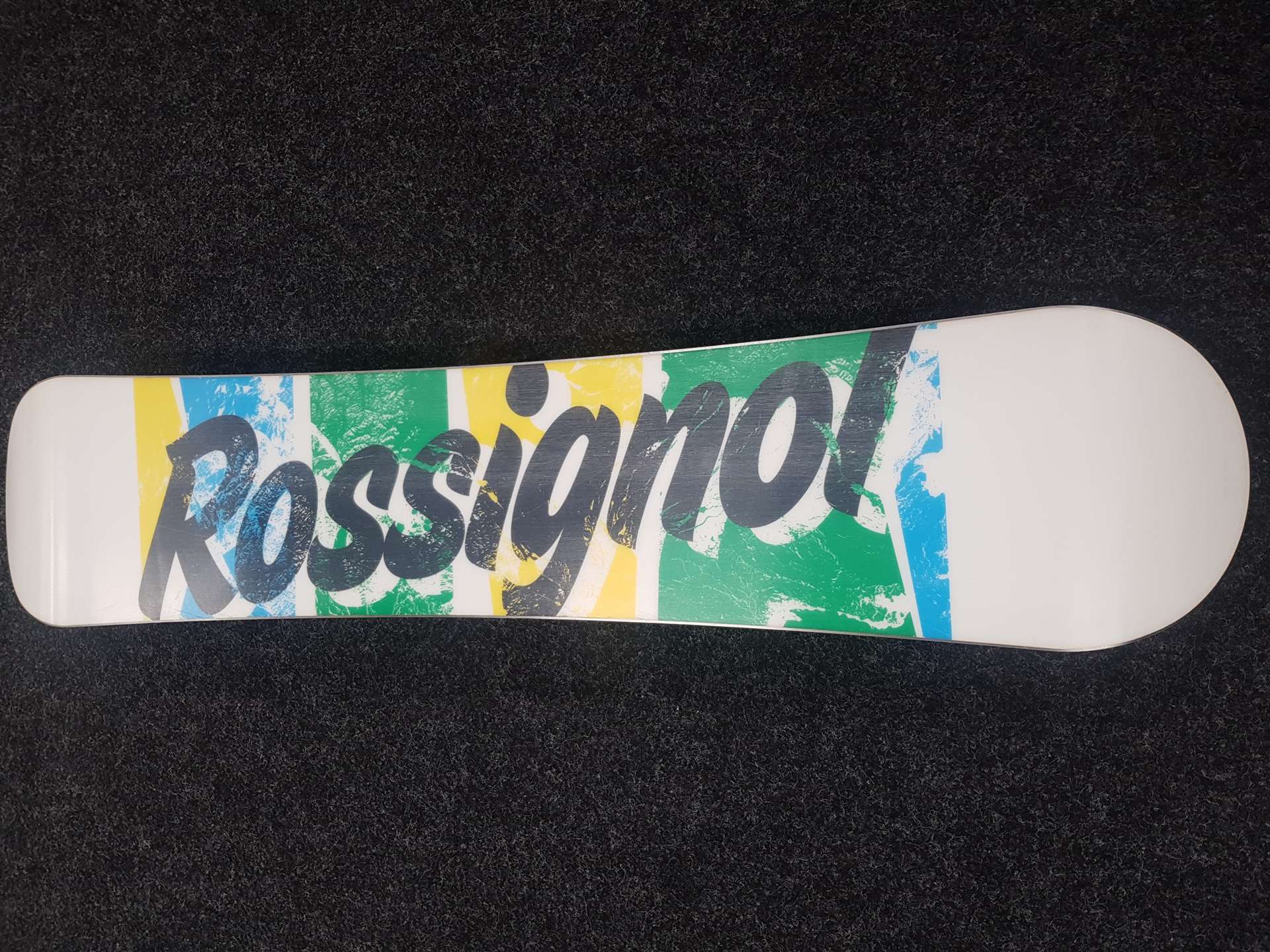 Snowboard ROSSIGNOL Scan d'occasion + fixations Rossignol taille S