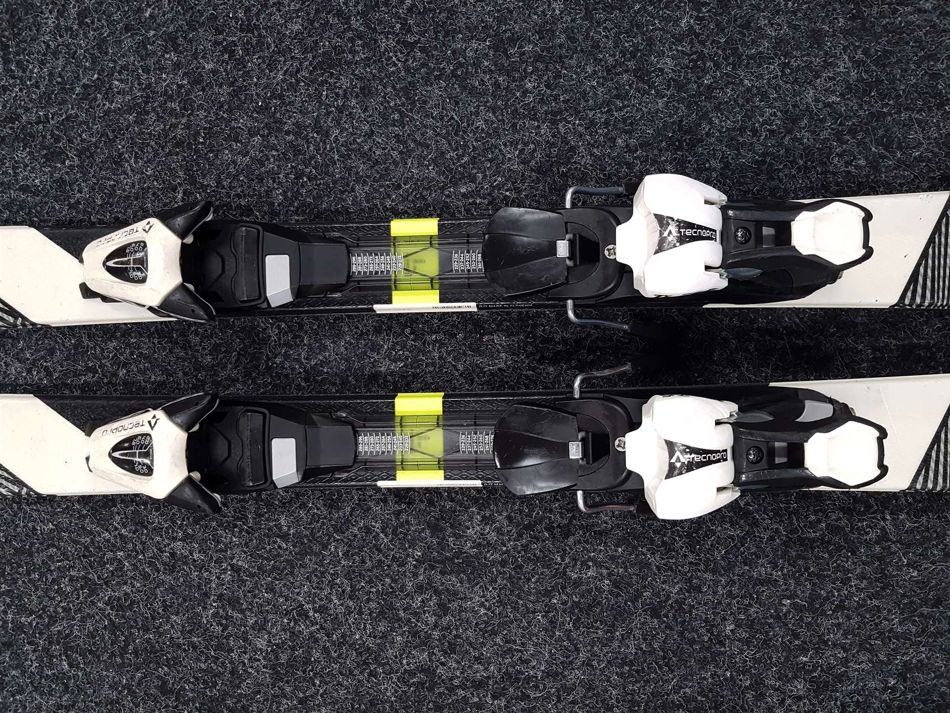 Použité detské lyže TECNOPRO Team 66 + viazanie Tecnopro TL75
