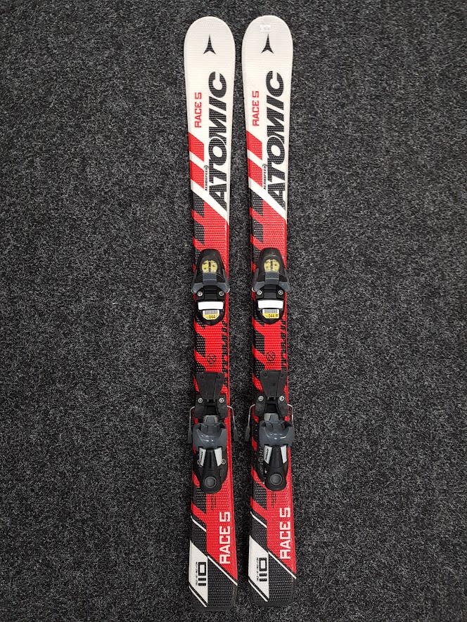Atomic Race 5 Basar-Ski