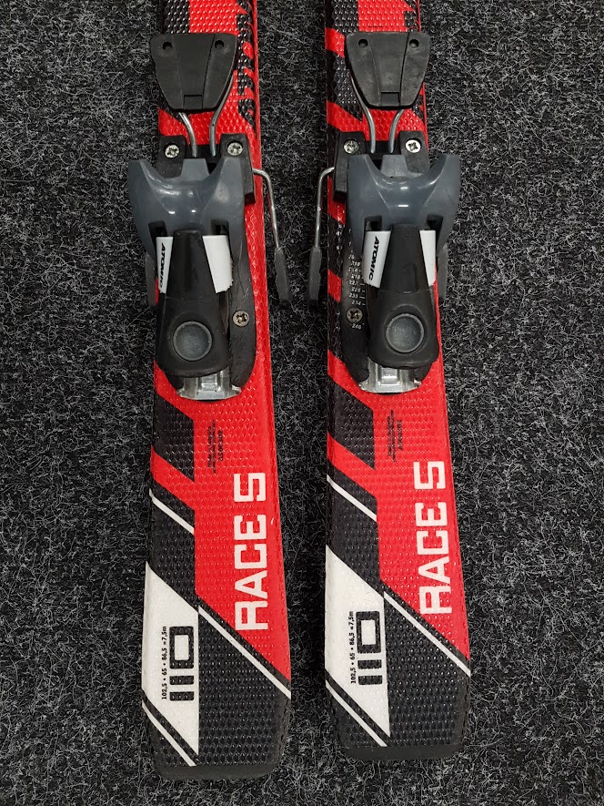 Atomic Race 5 Basar-Ski