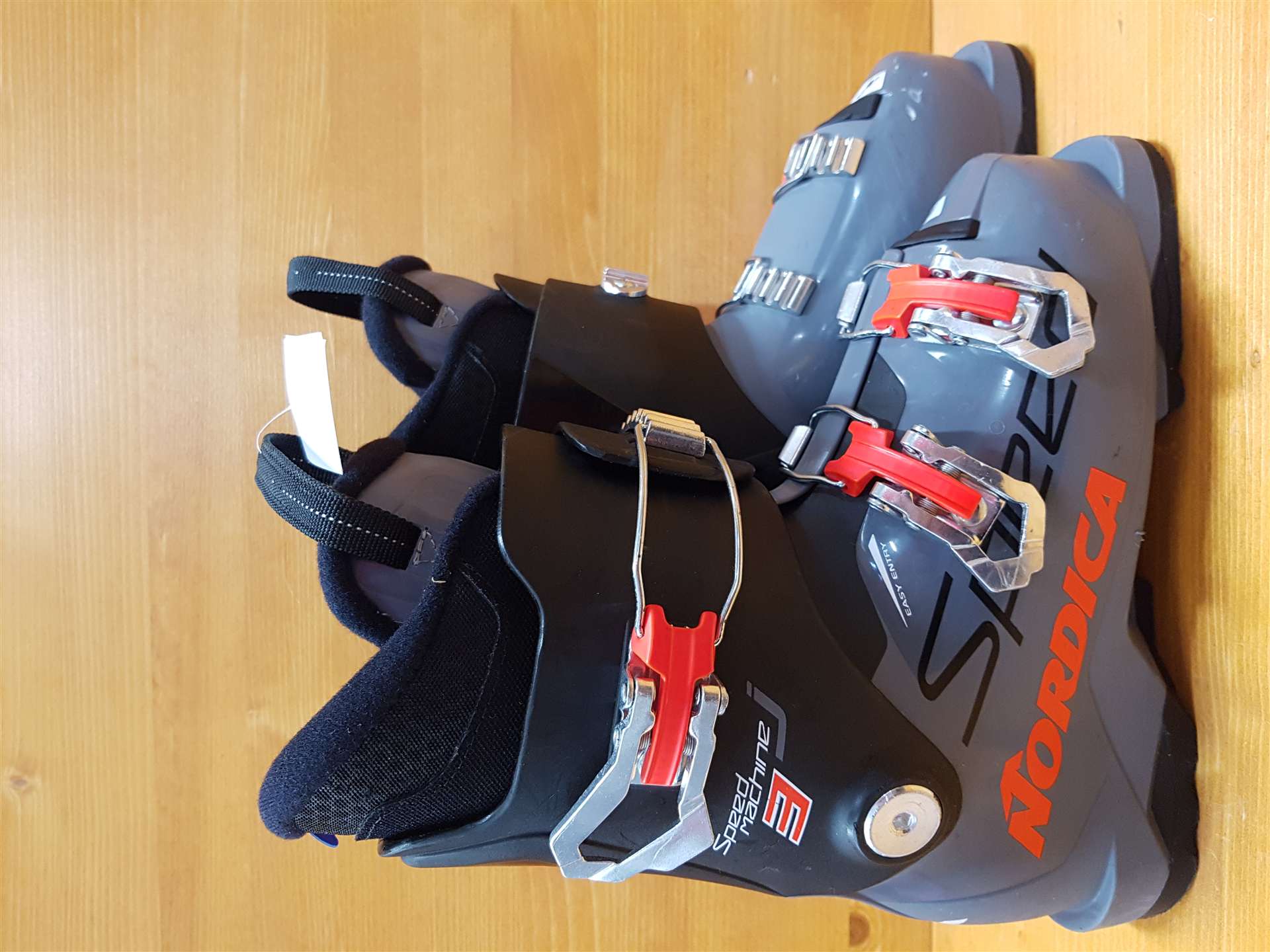 Chaussures de ski d'occasion NORDICA Speed Machine J3