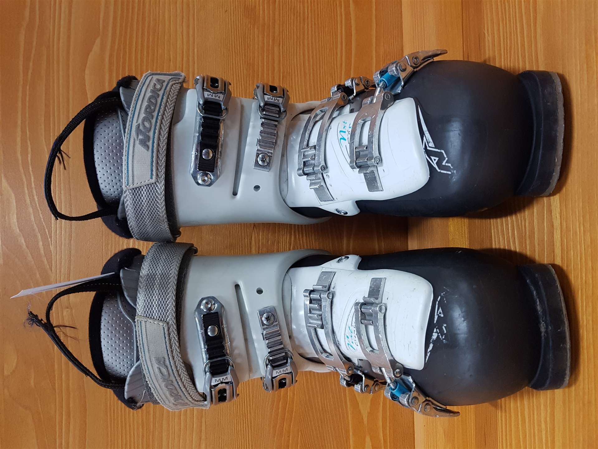 Clăpari schi second-hand NORDICA Nxt 85 W R