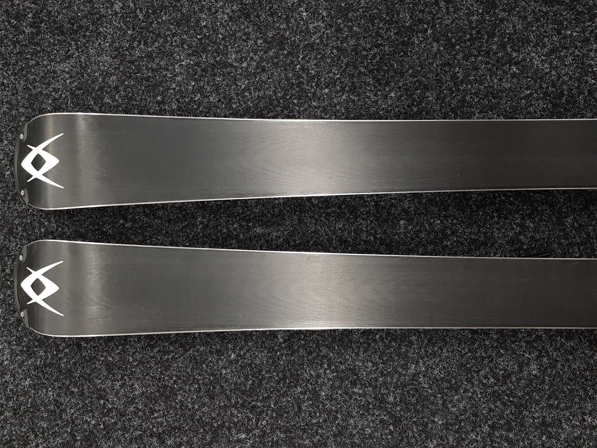Używane narty VOLKL Unlimited AC 7.4 + wiązania Marker Fastrak 2 - 10