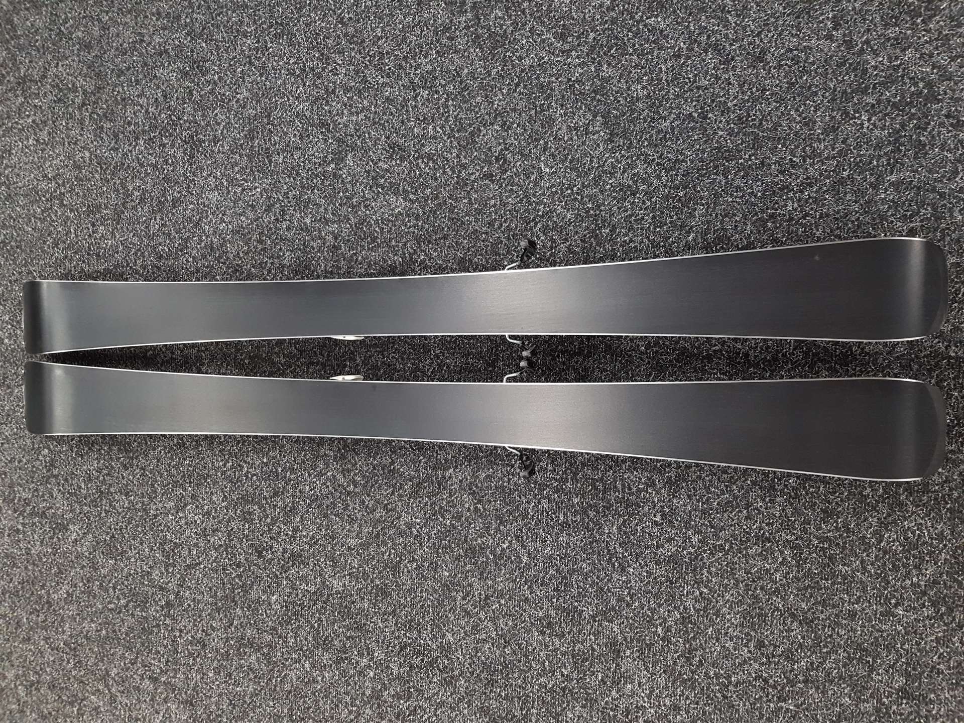 Schiuri folosite VOLKL DEACON 74