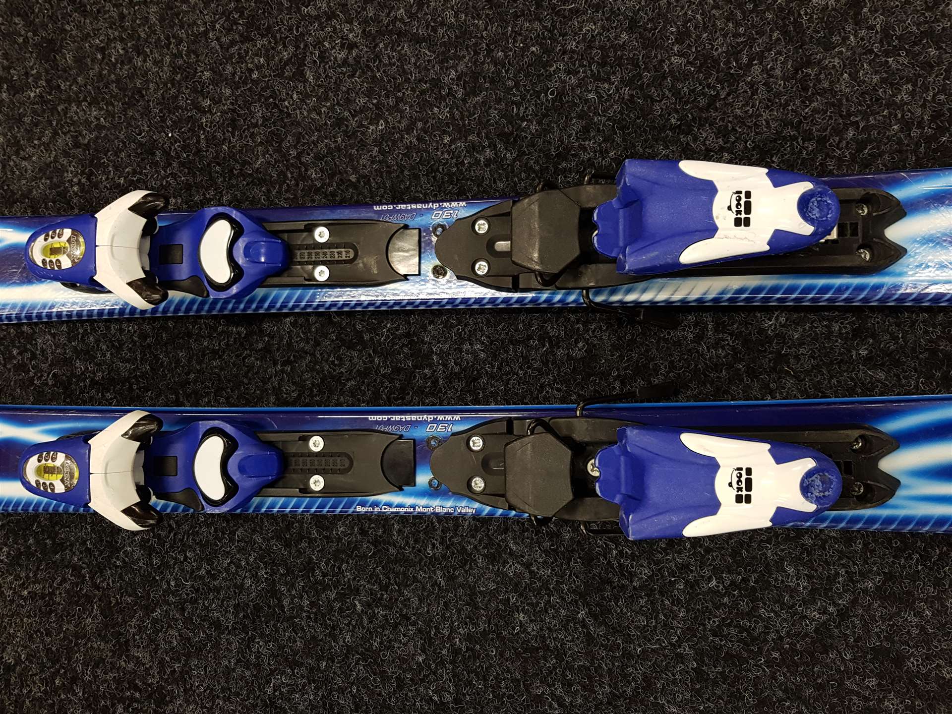 Skis DYNASTAR Team Speed d'occasion + fixations Look Xpress Kid