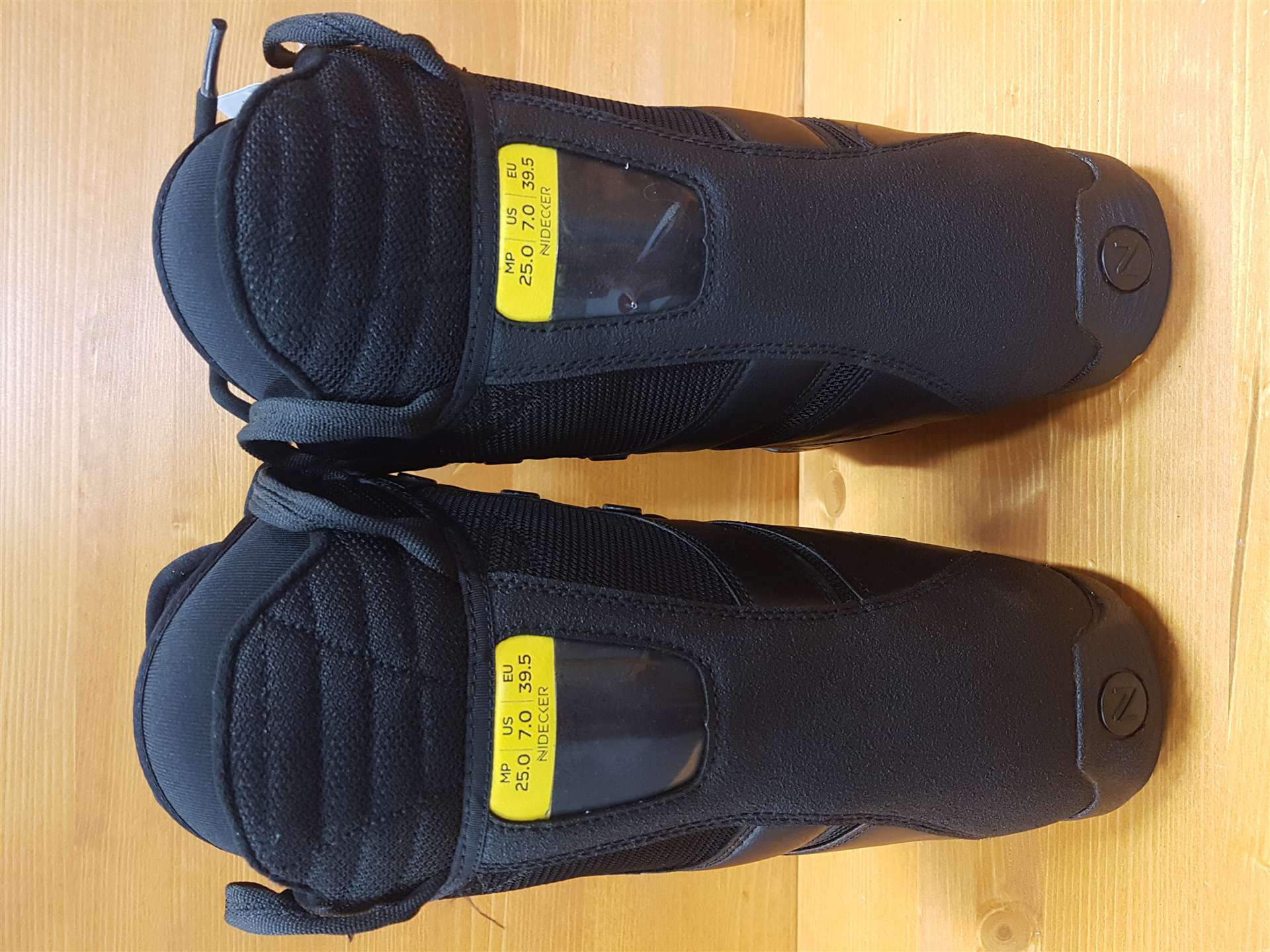 Cizme de snowboard NIEDECKER second hand