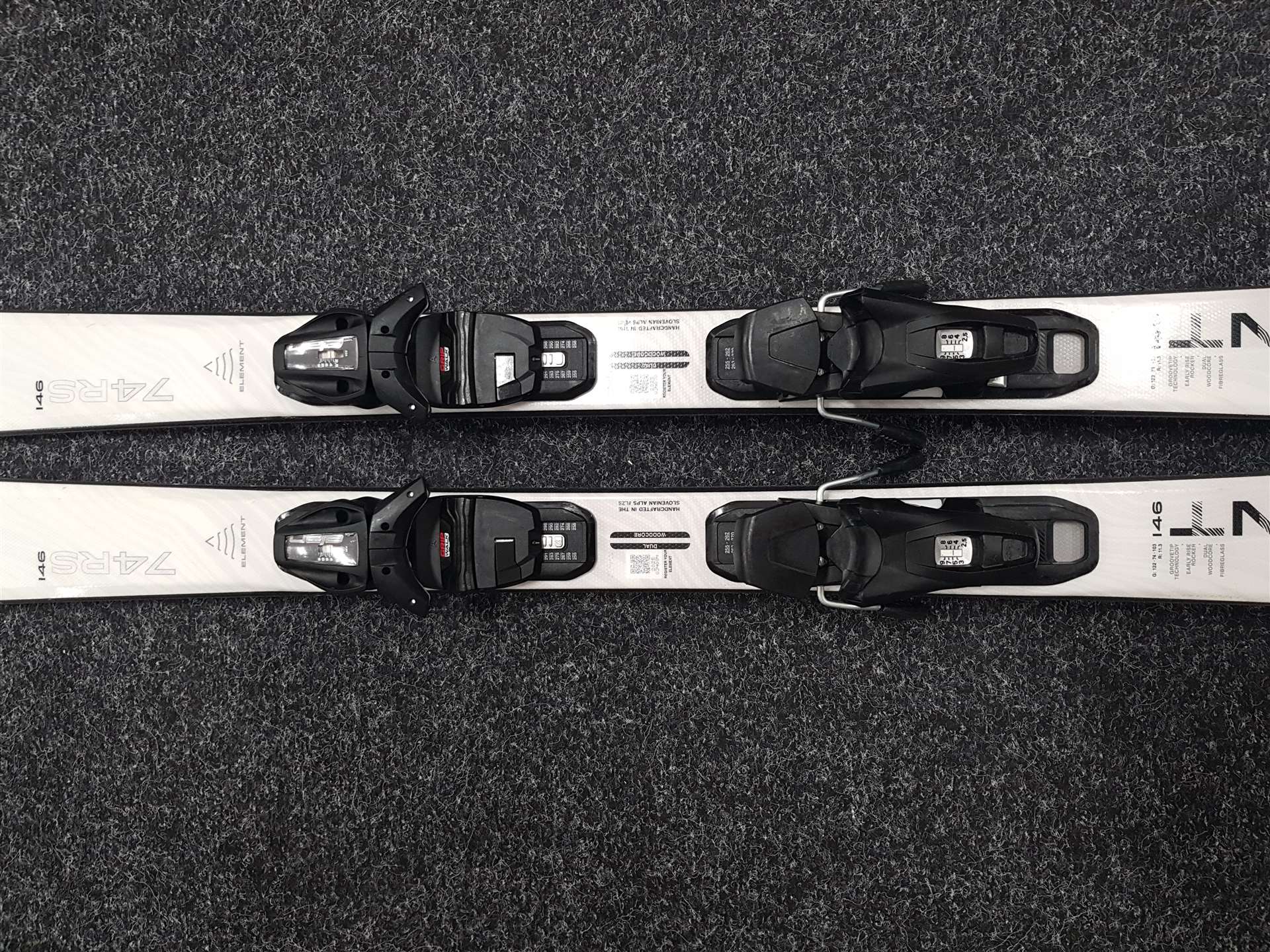 Gebrauchte Ski ELAN Element 74 RS W + Elan 9 Bindungen