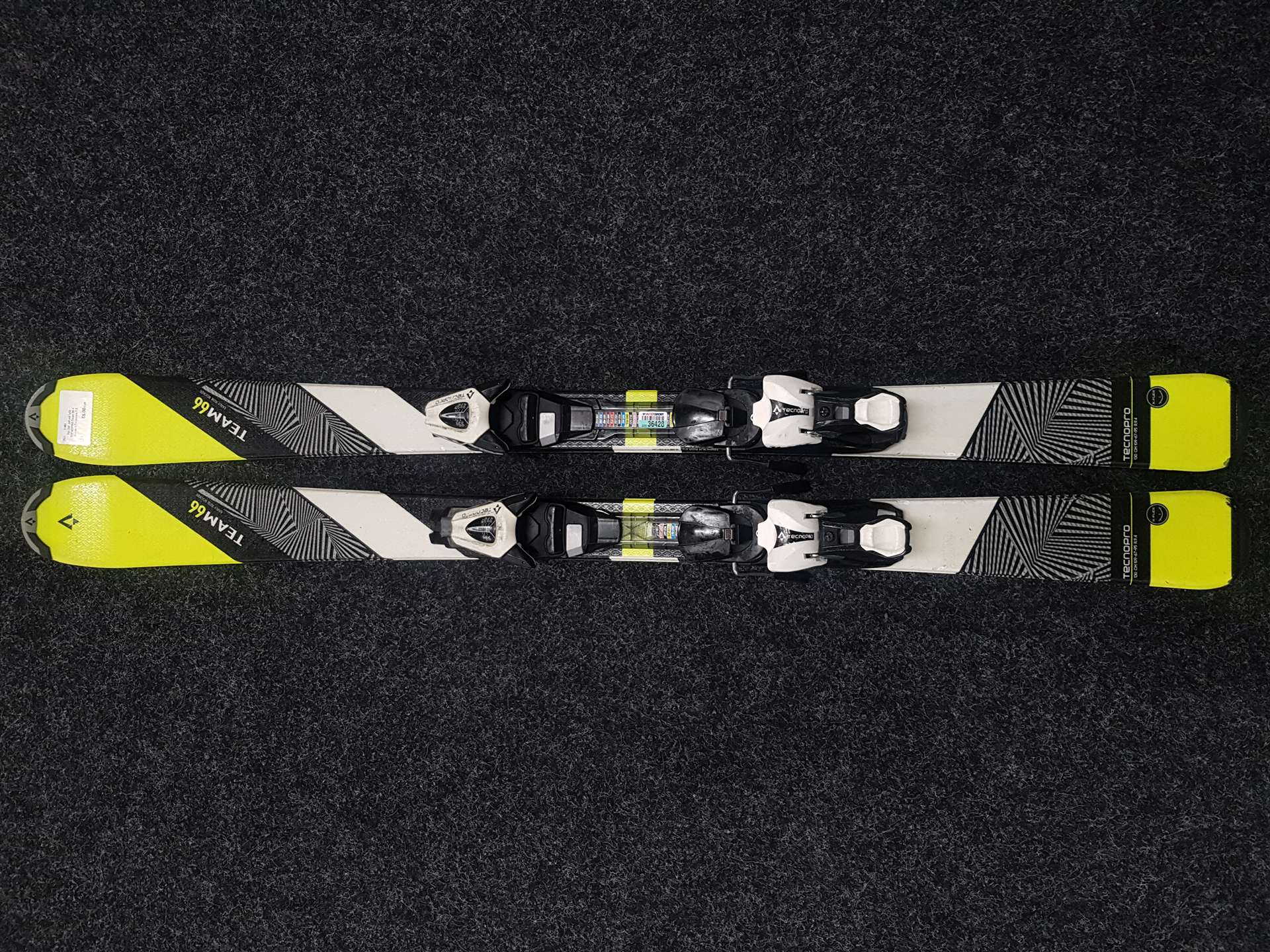 Gebrauchte Kinderski TECNOPRO Team 66 + Bindungen Tecnopro 7.5