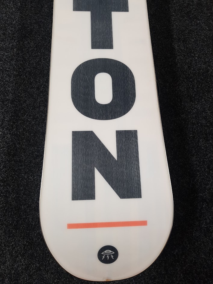 Snowboard Burton Process d'occasion + fixations Burton taille M