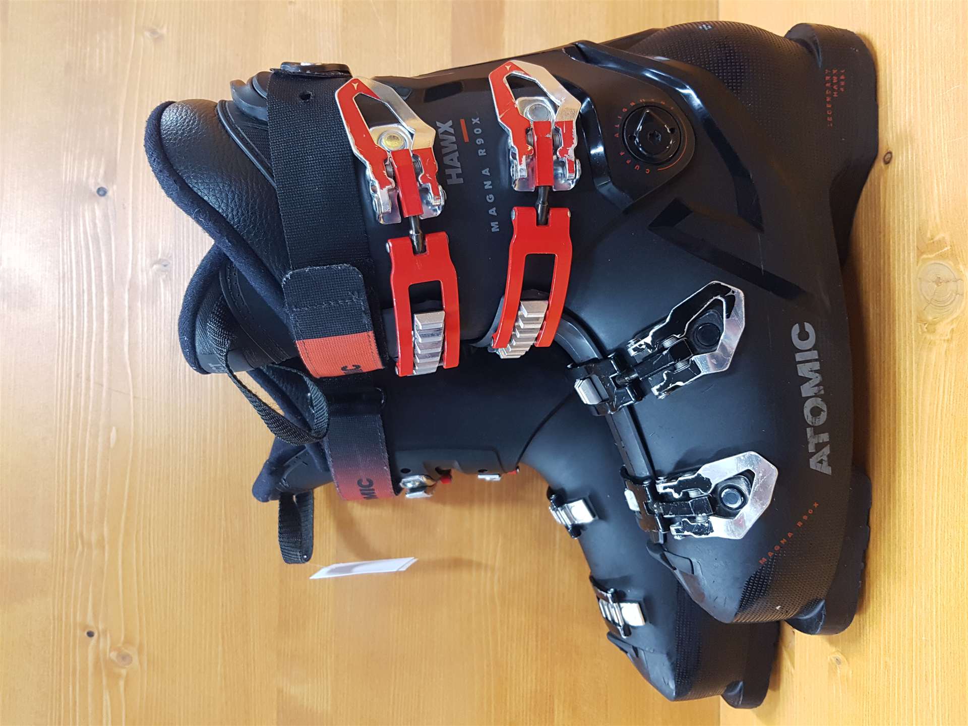 Chaussures de ski ATOMIC Hawx Magna R90X d'occasion