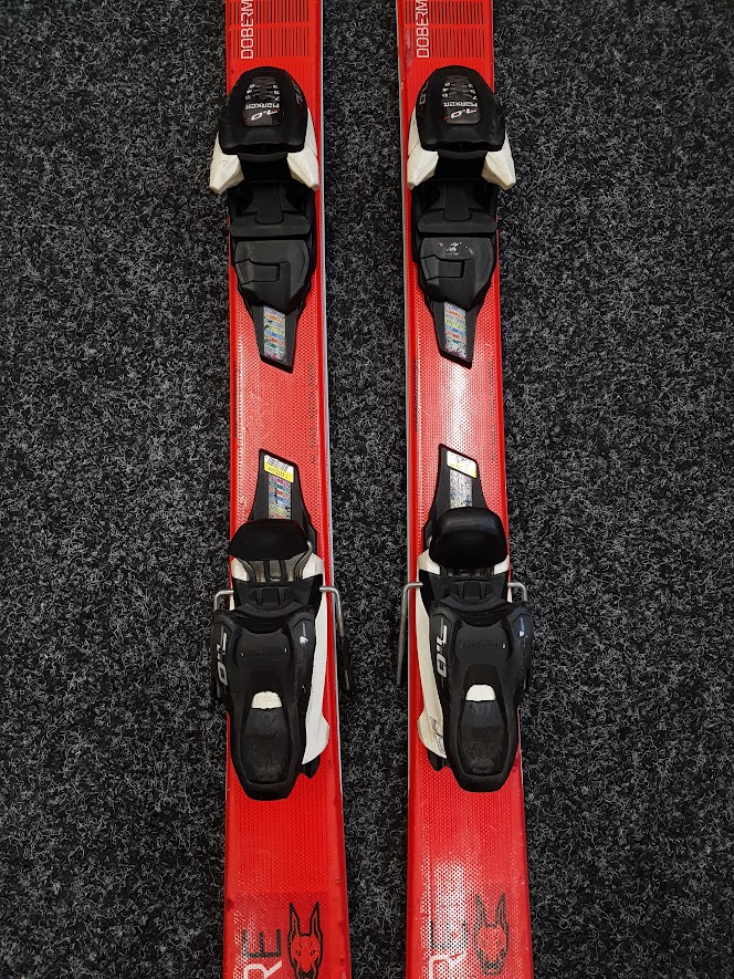 Sci NORDICA Doberman Spitfire usati + attacchi Marker7